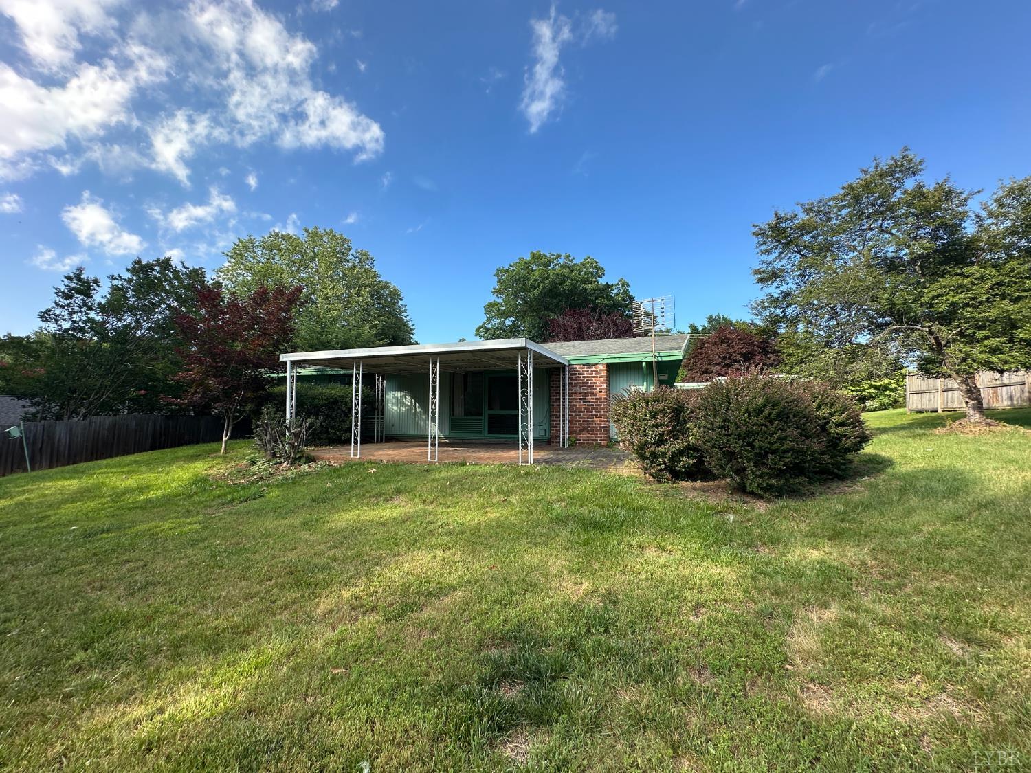 515 Elmwood Avenue