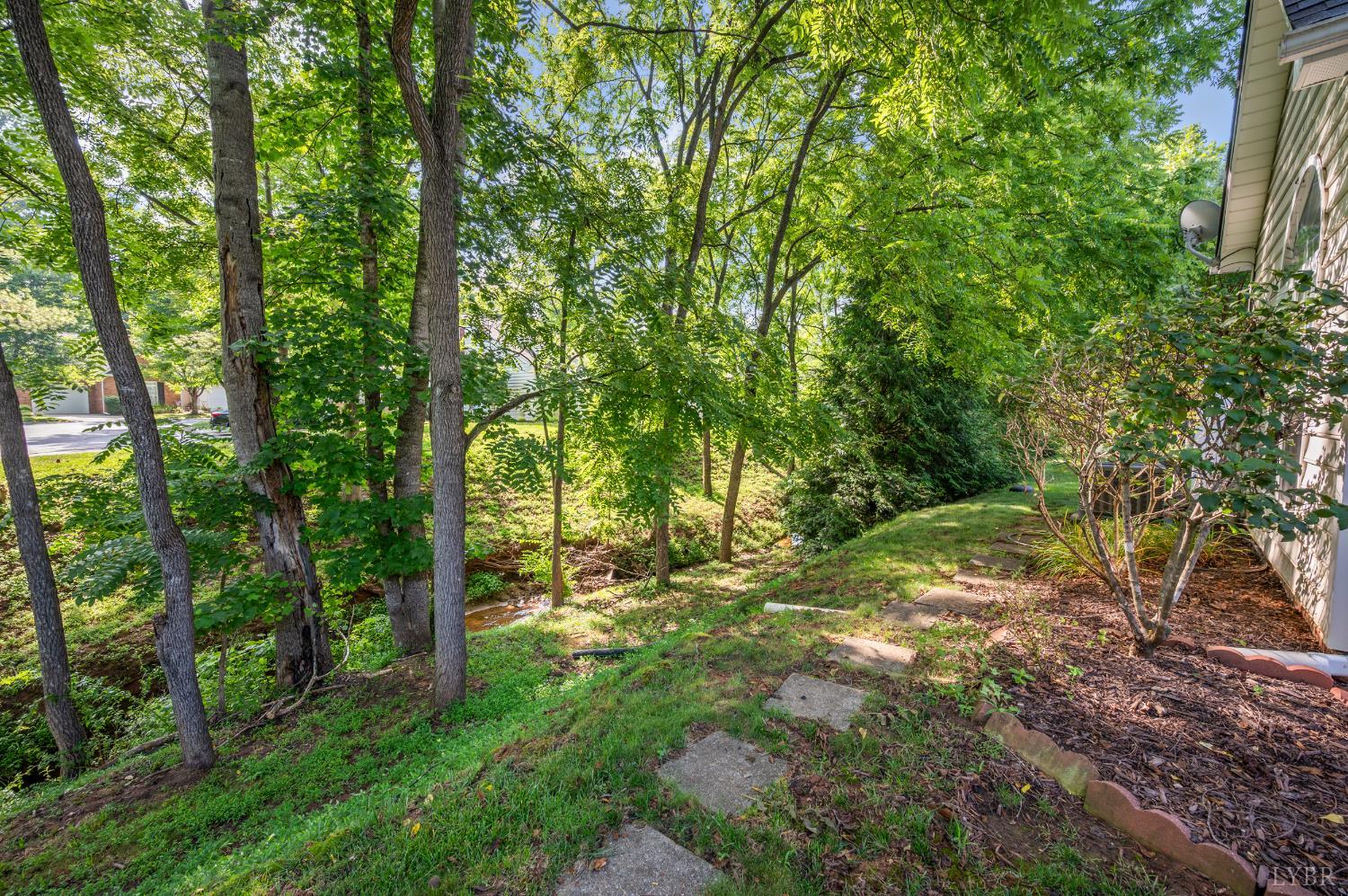 104 Villas Way Drive