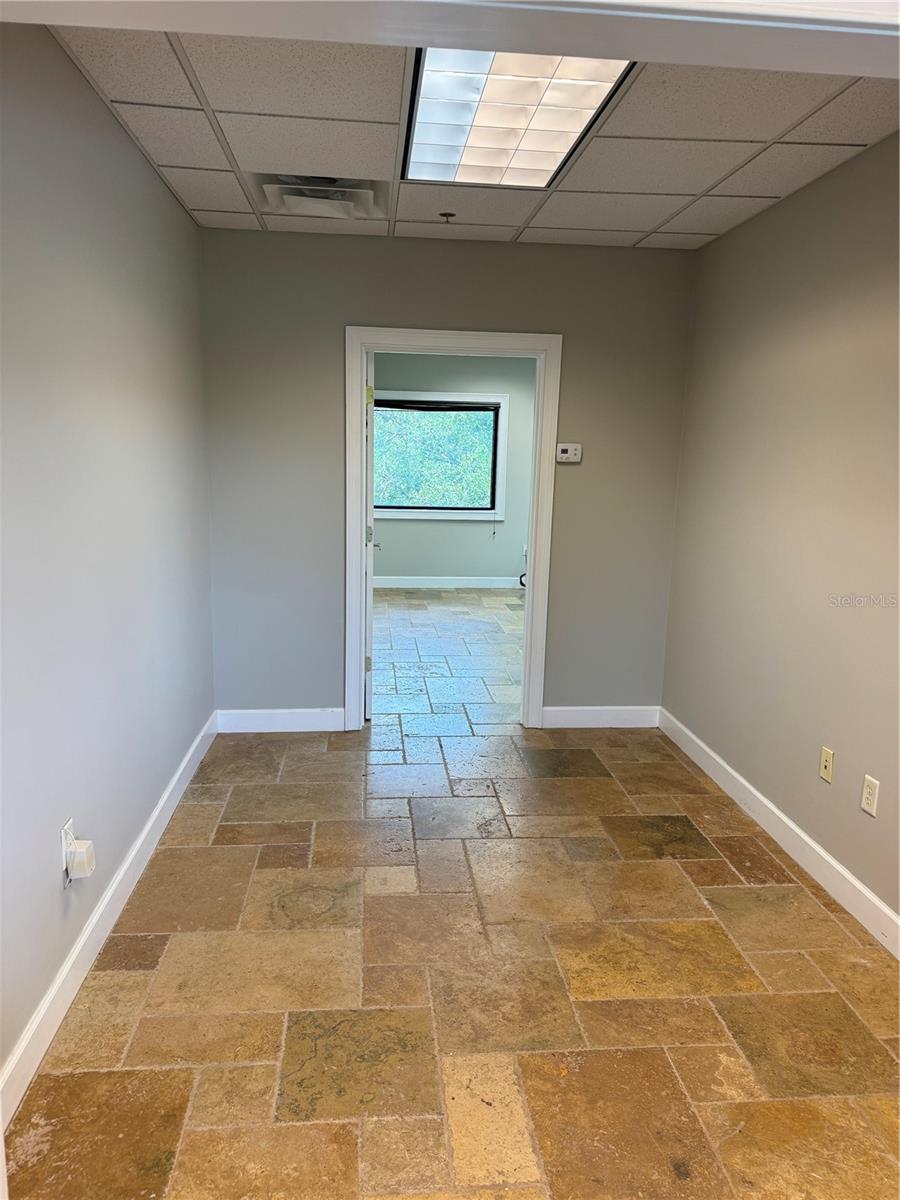 2813 S HIAWASSEE RD #302