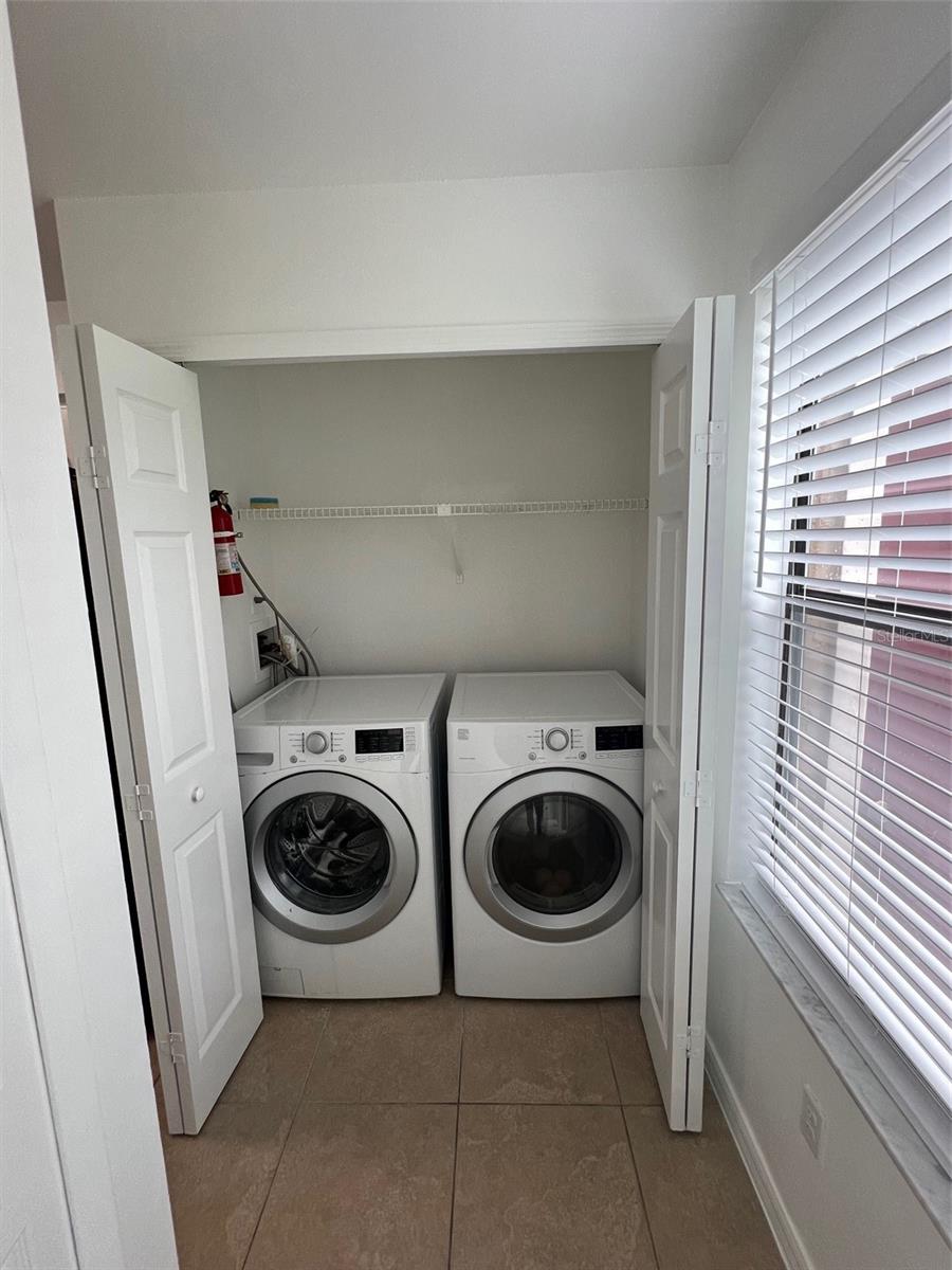 613 CASA PARK COURT B CT N #B