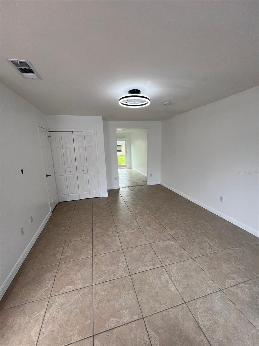 613 CASA PARK COURT B CT N #B