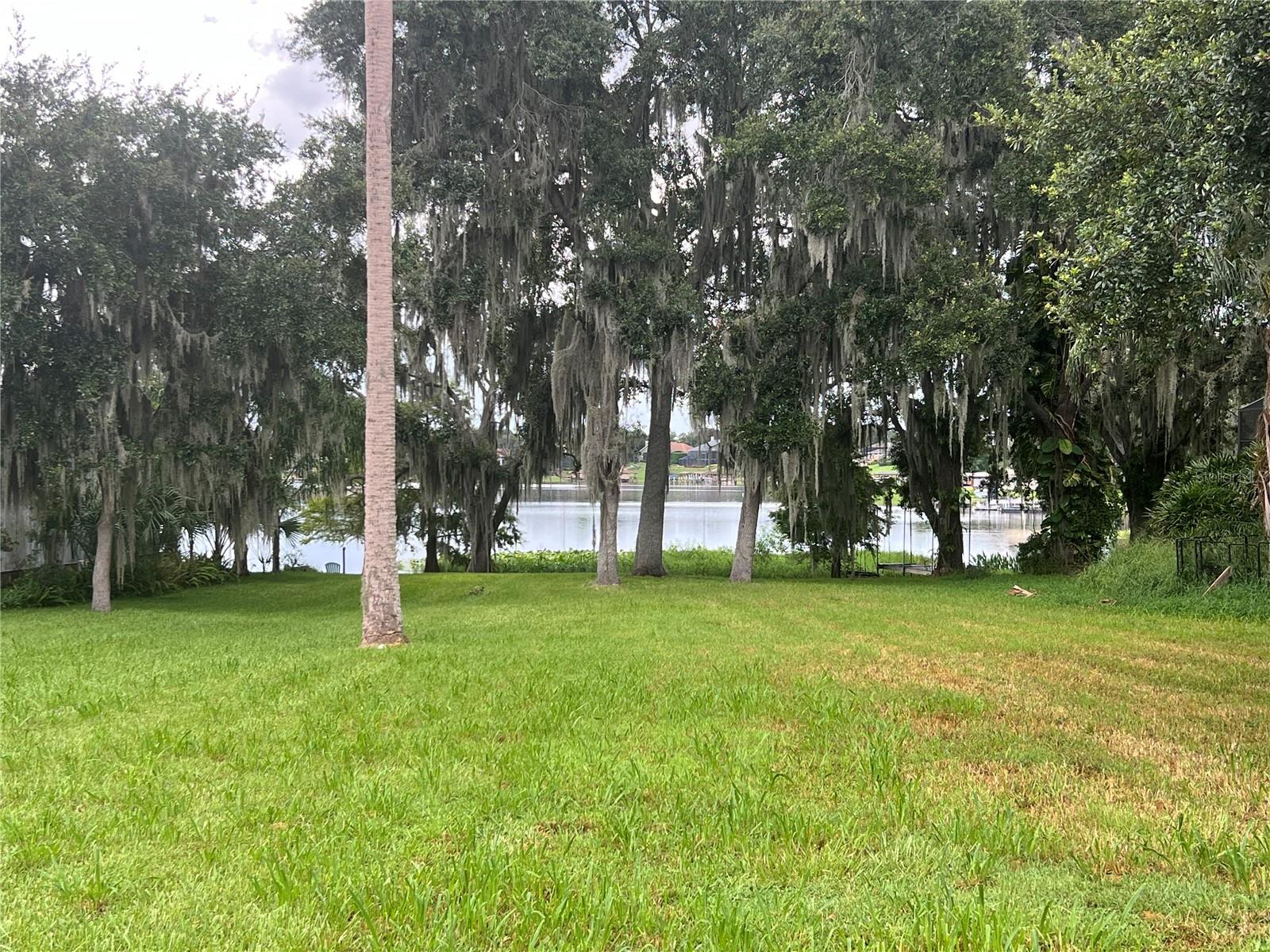 108 LIVE OAK RD