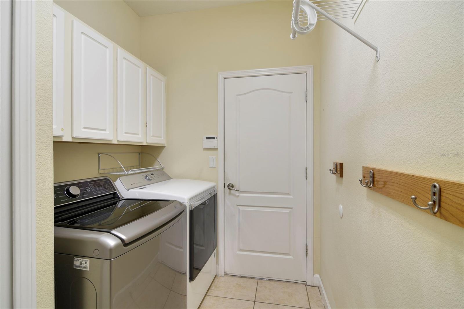 5808 TARLETON WAY