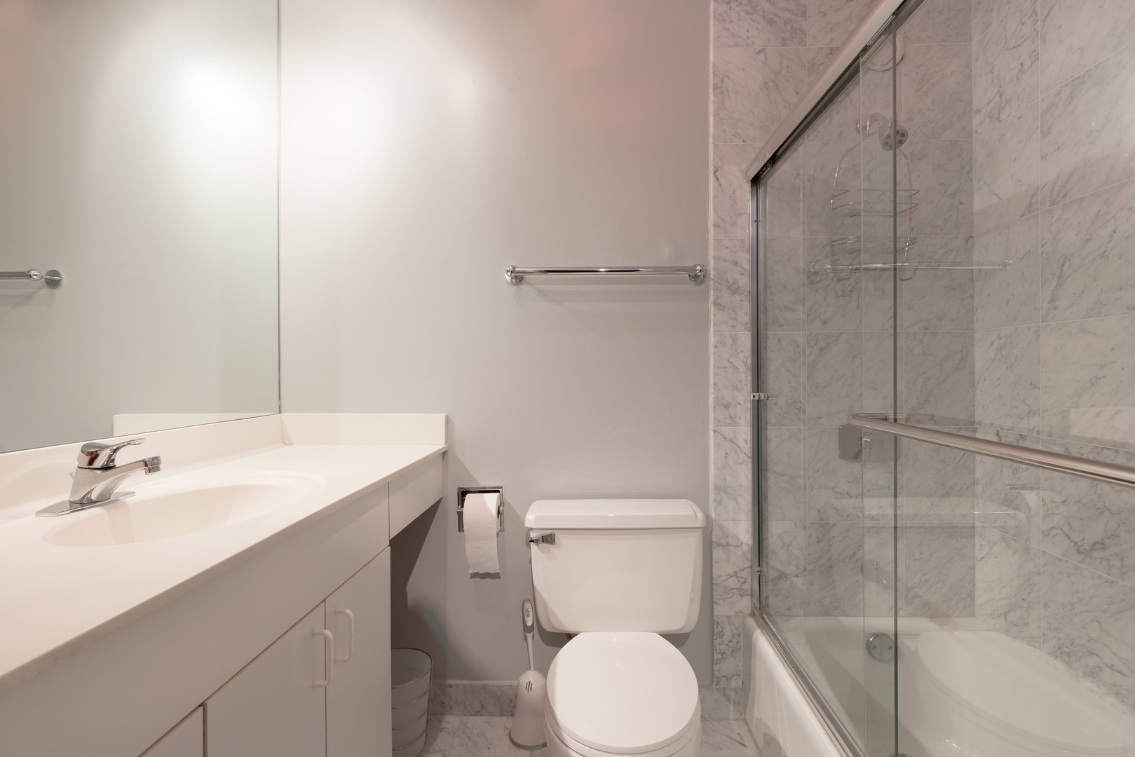 345 W Fullerton Street Unit: 1001