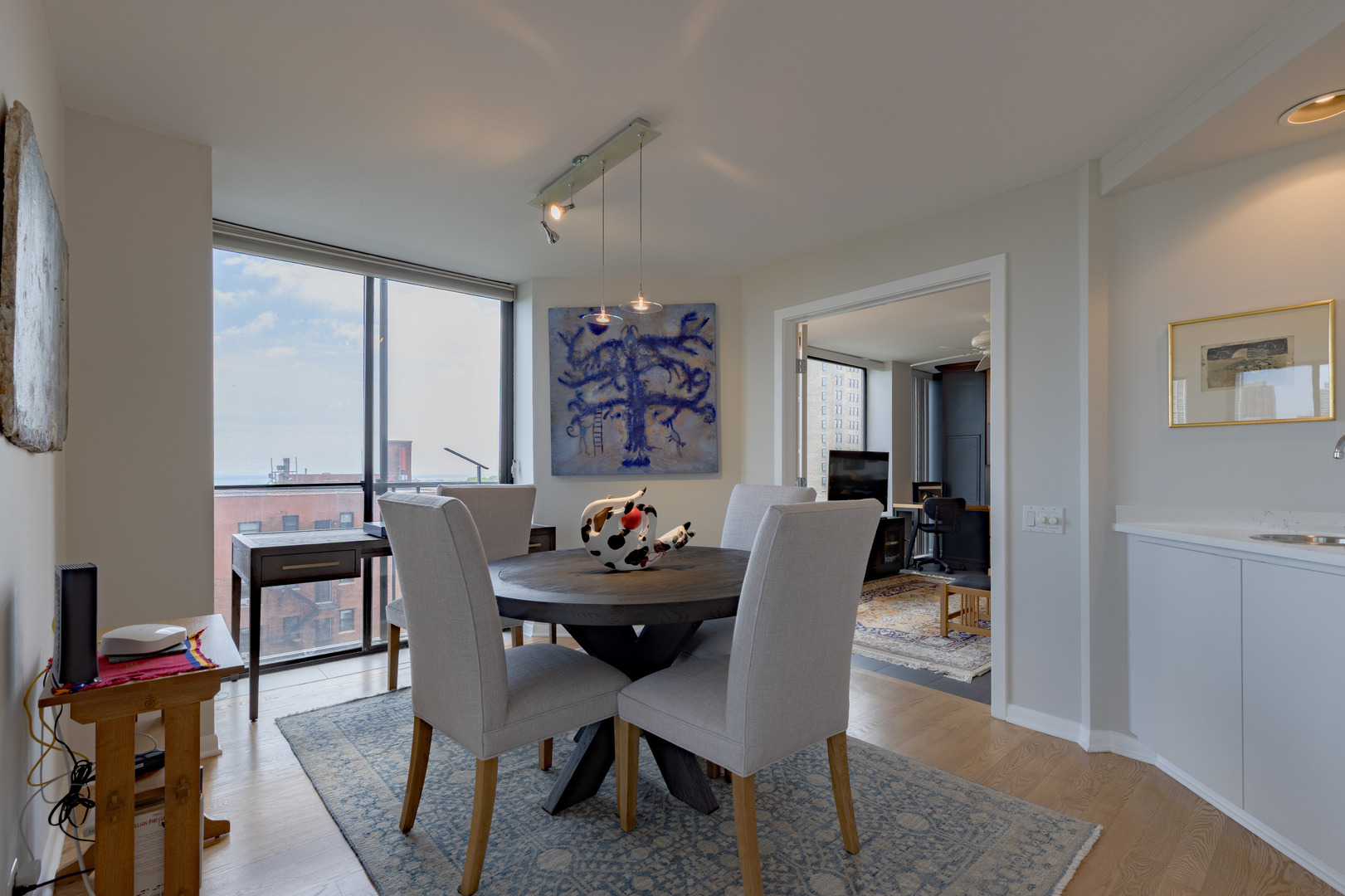 345 W Fullerton Street Unit: 1001