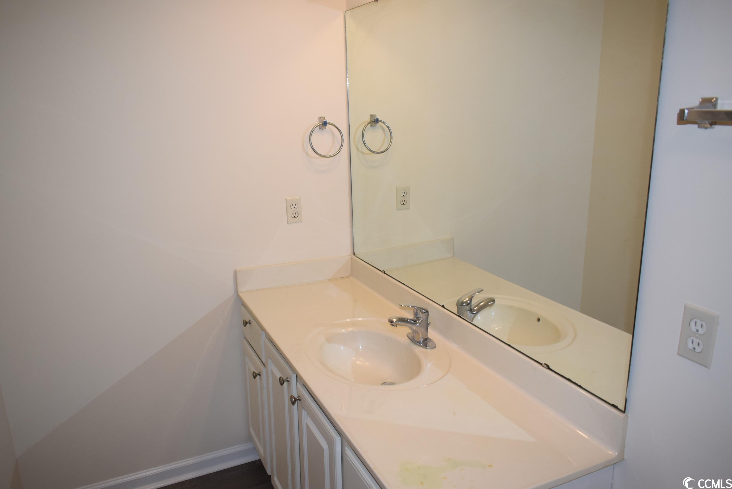 4850 Meadowsweet Dr. Unit: 1702