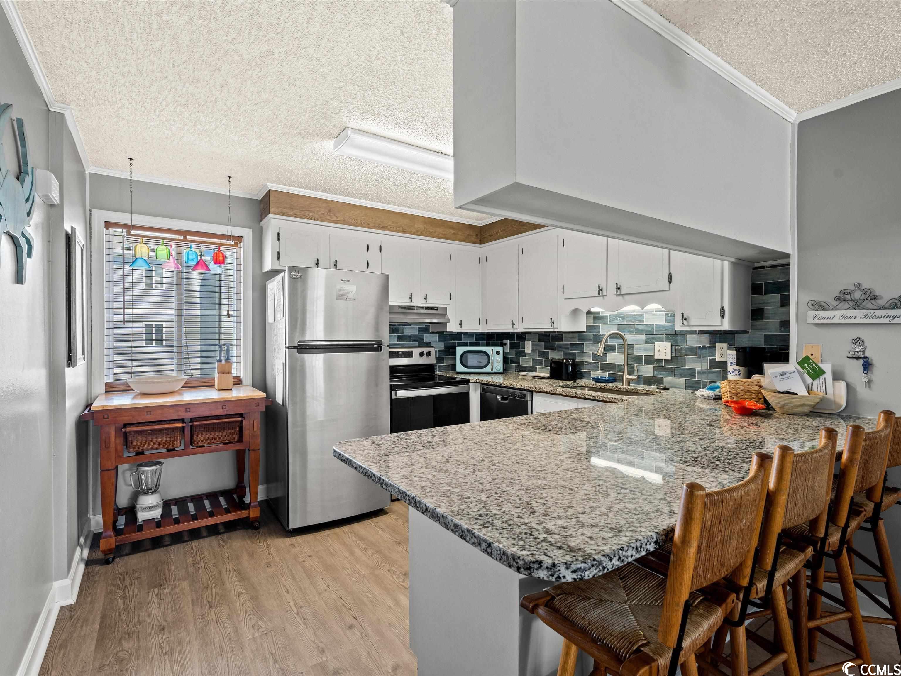 5200 Ocean Blvd. Unit: 201