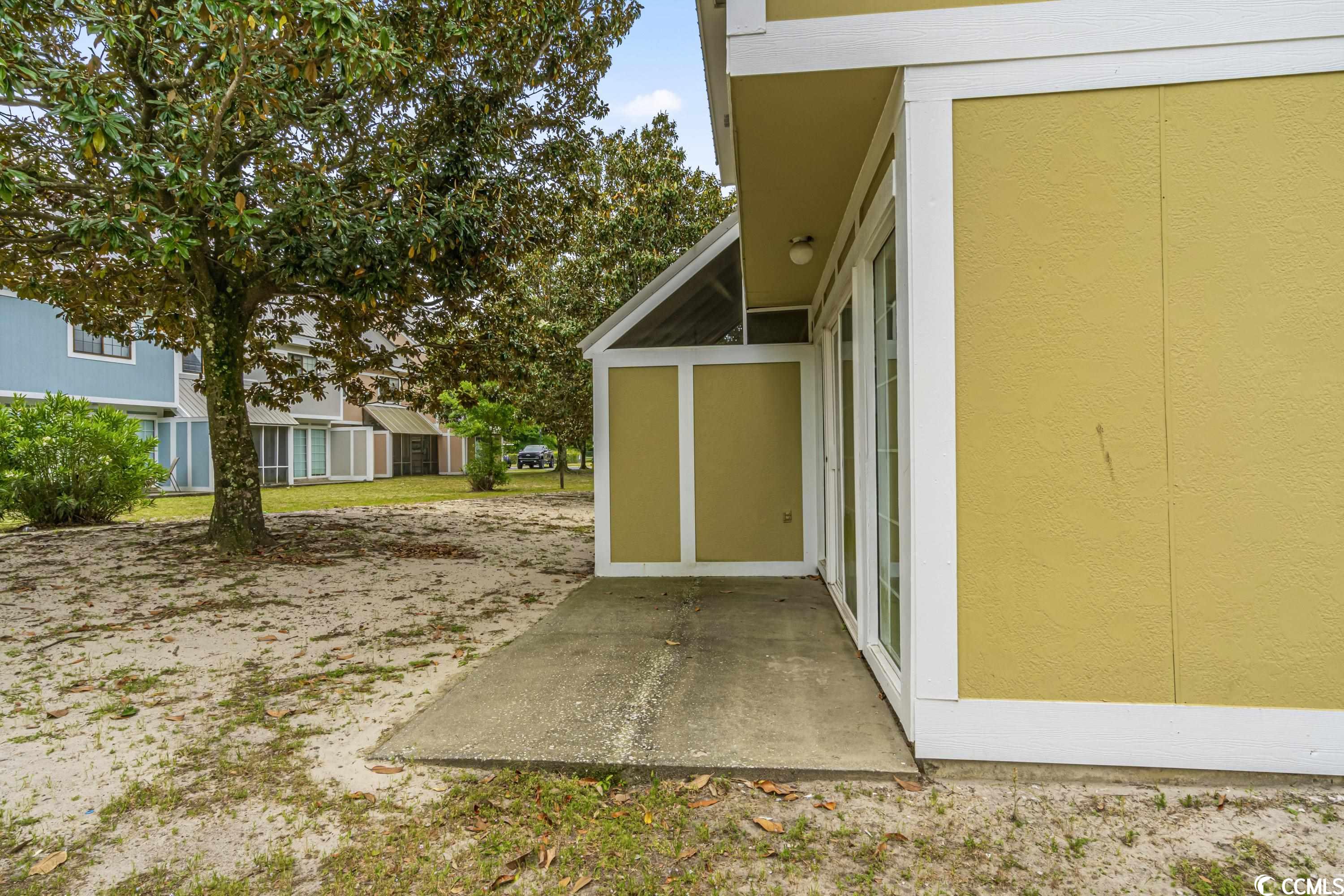 1210 Pinegrove Dr. Unit: H