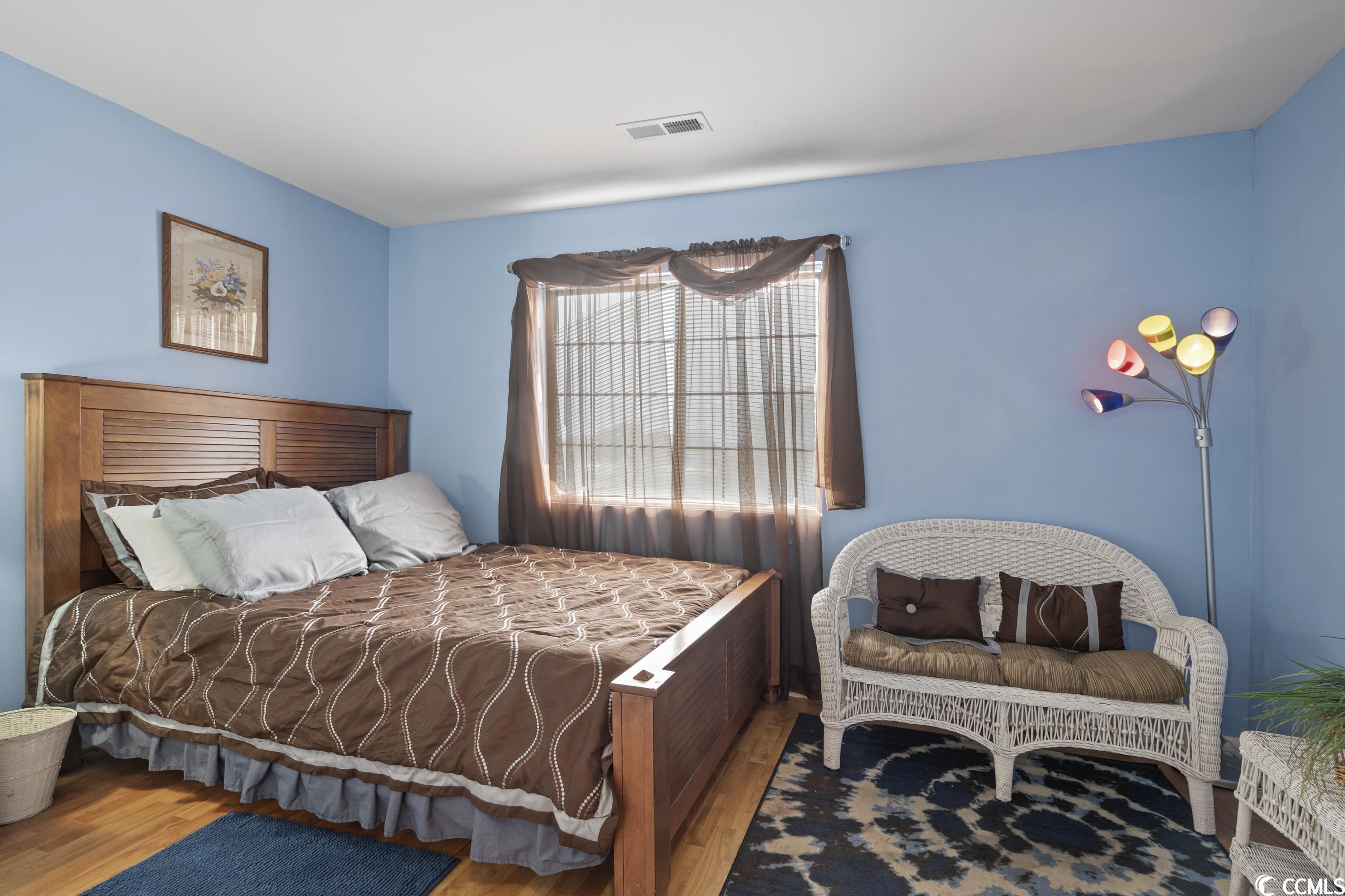 1210 Pinegrove Dr. Unit: H