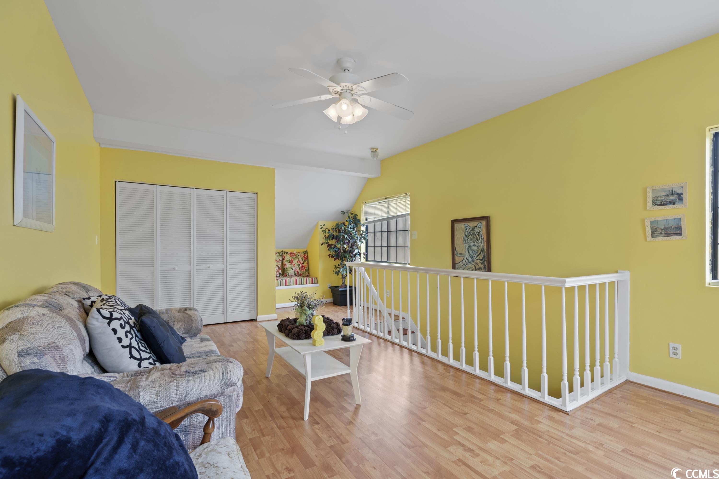 1210 Pinegrove Dr. Unit: H