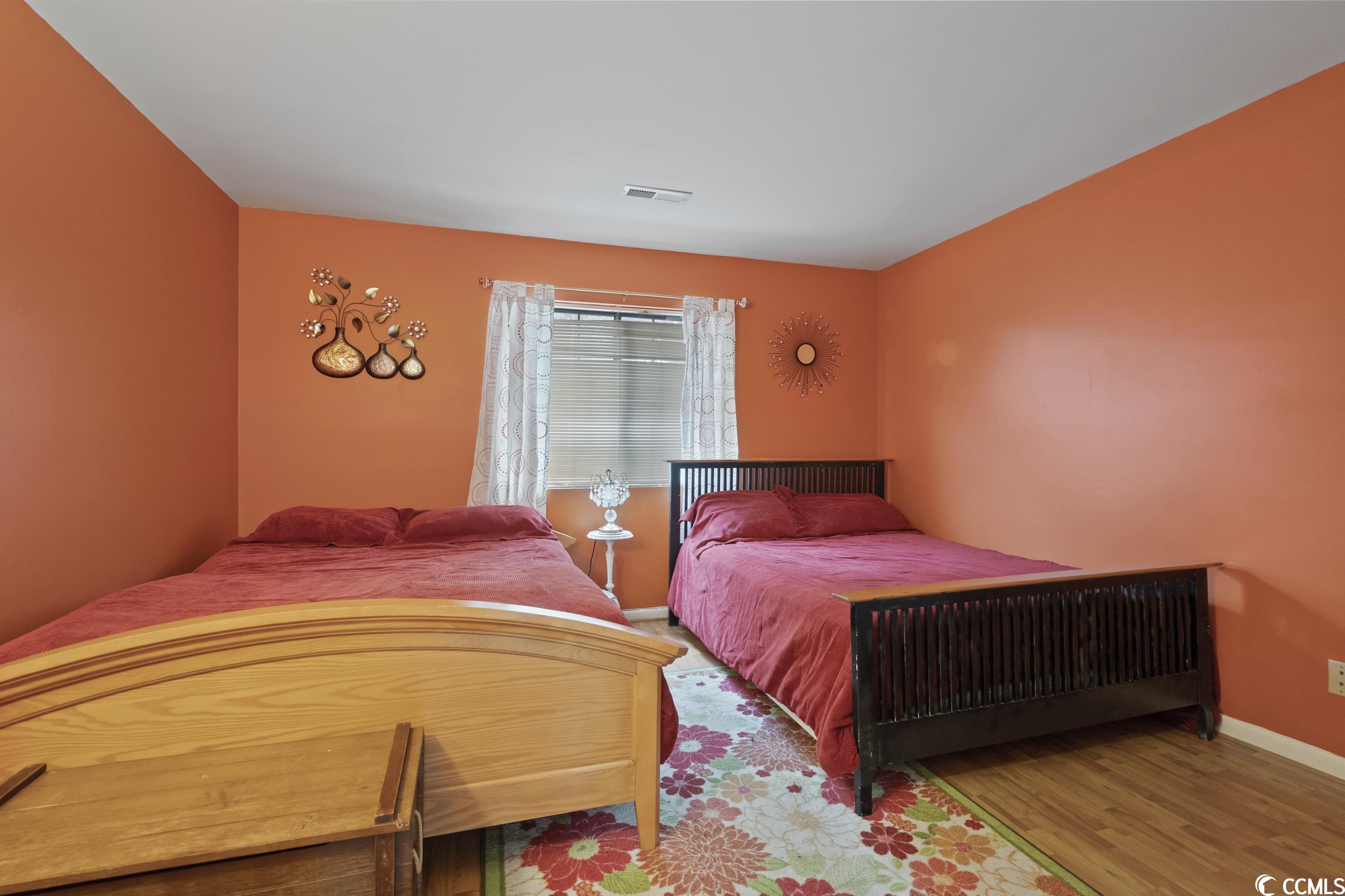 1210 Pinegrove Dr. Unit: H