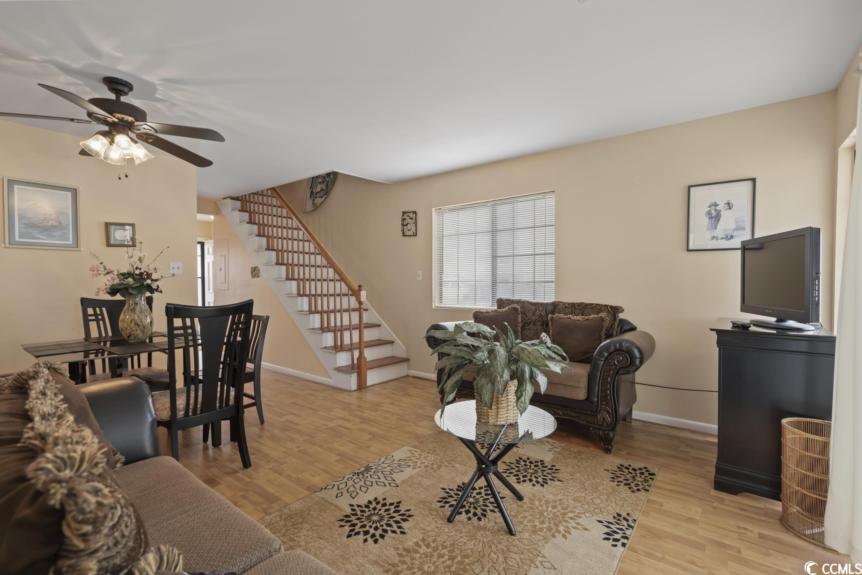 1210 Pinegrove Dr. Unit: H