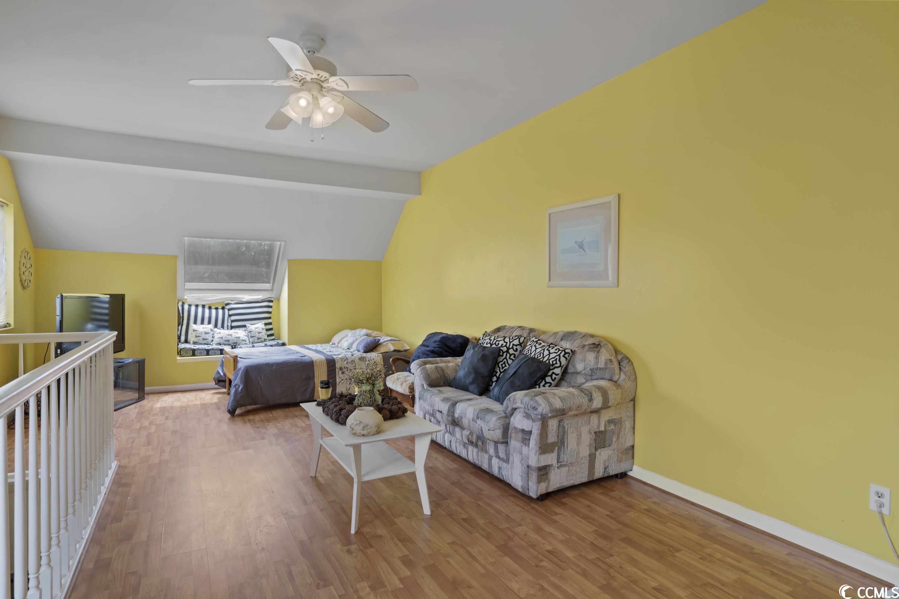 1210 Pinegrove Dr. Unit: H