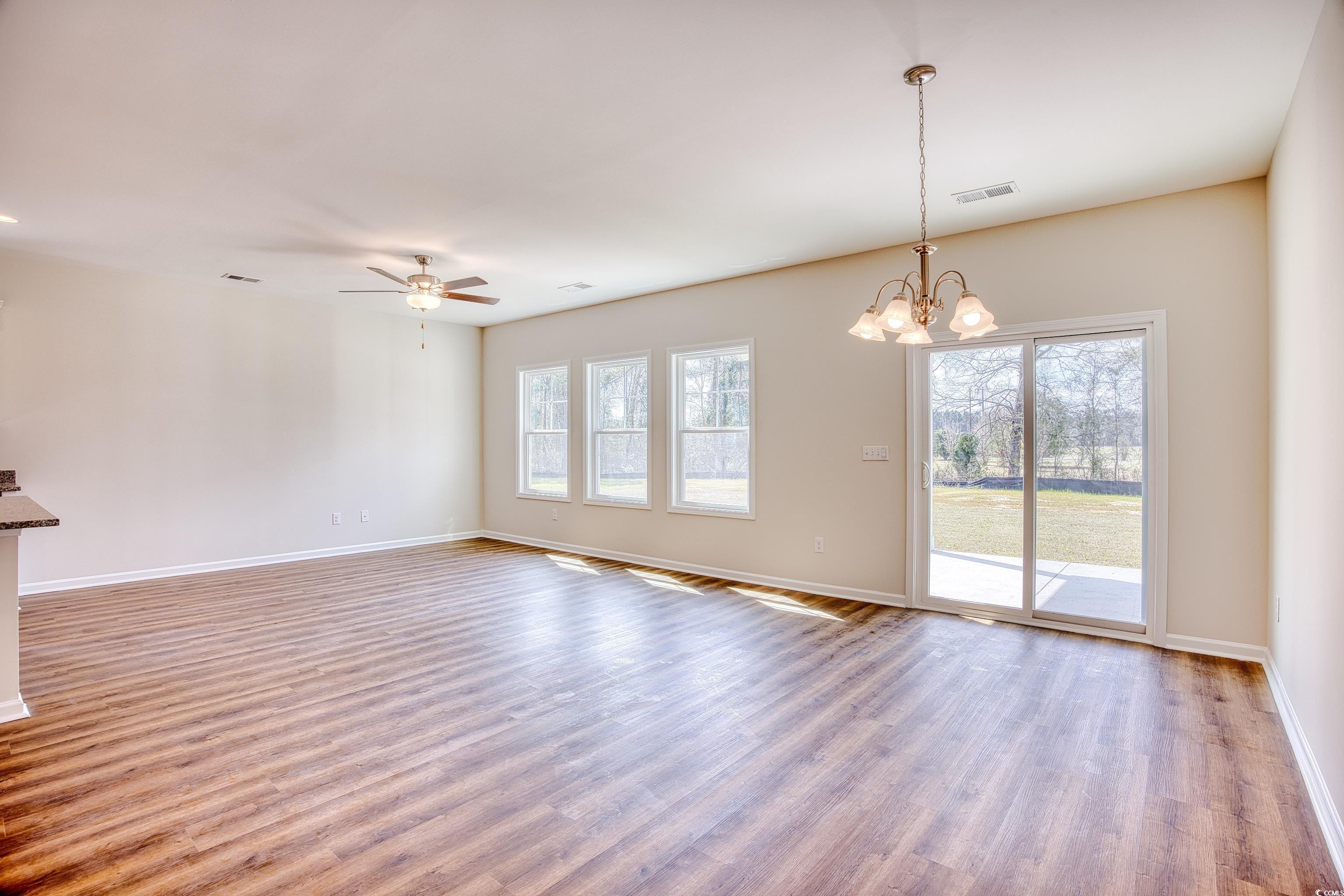 348 Palmetto Sand Loop