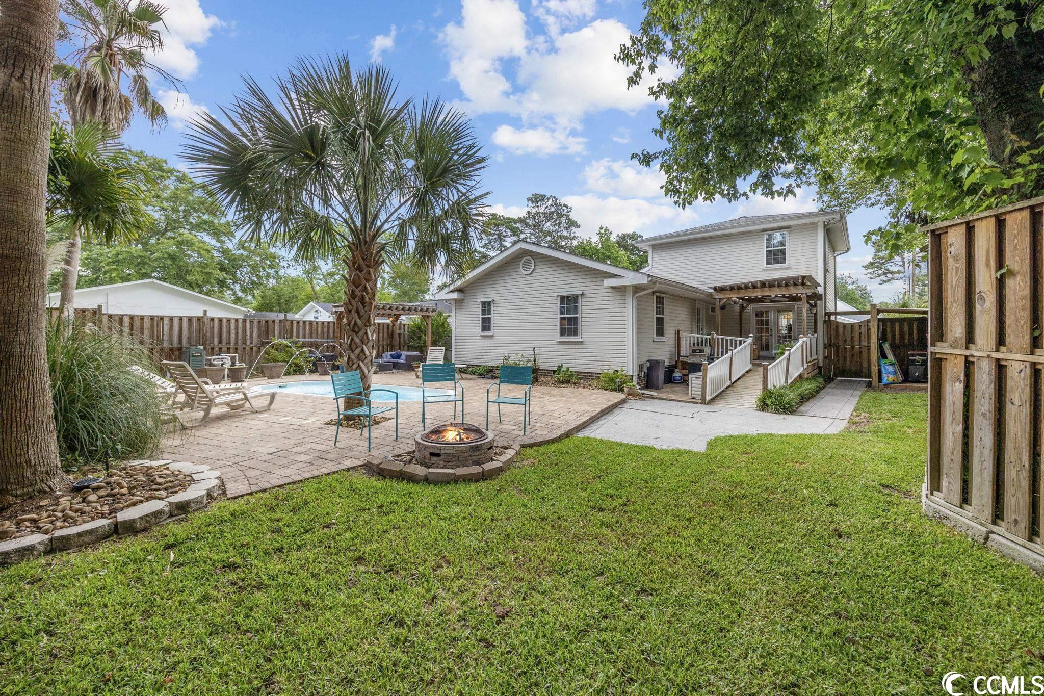 720 Maple Dr.
