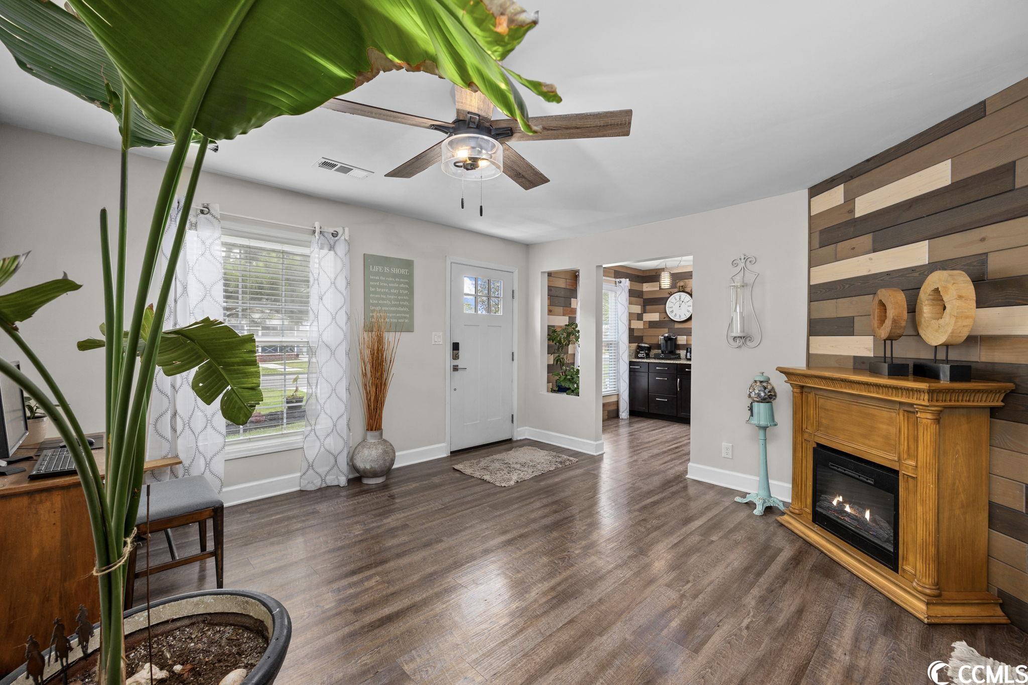 720 Maple Dr.