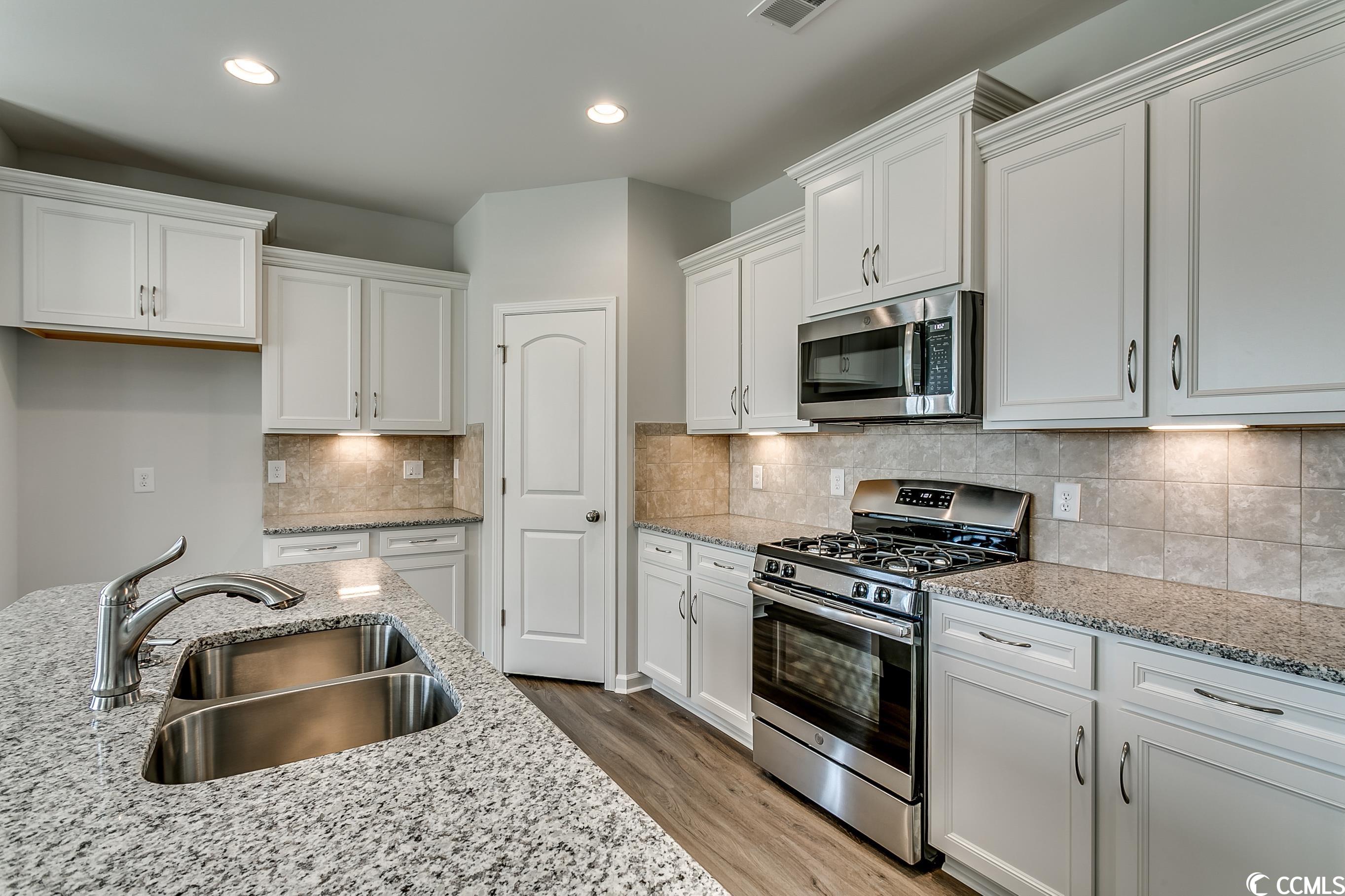 988 Agostino Dr.