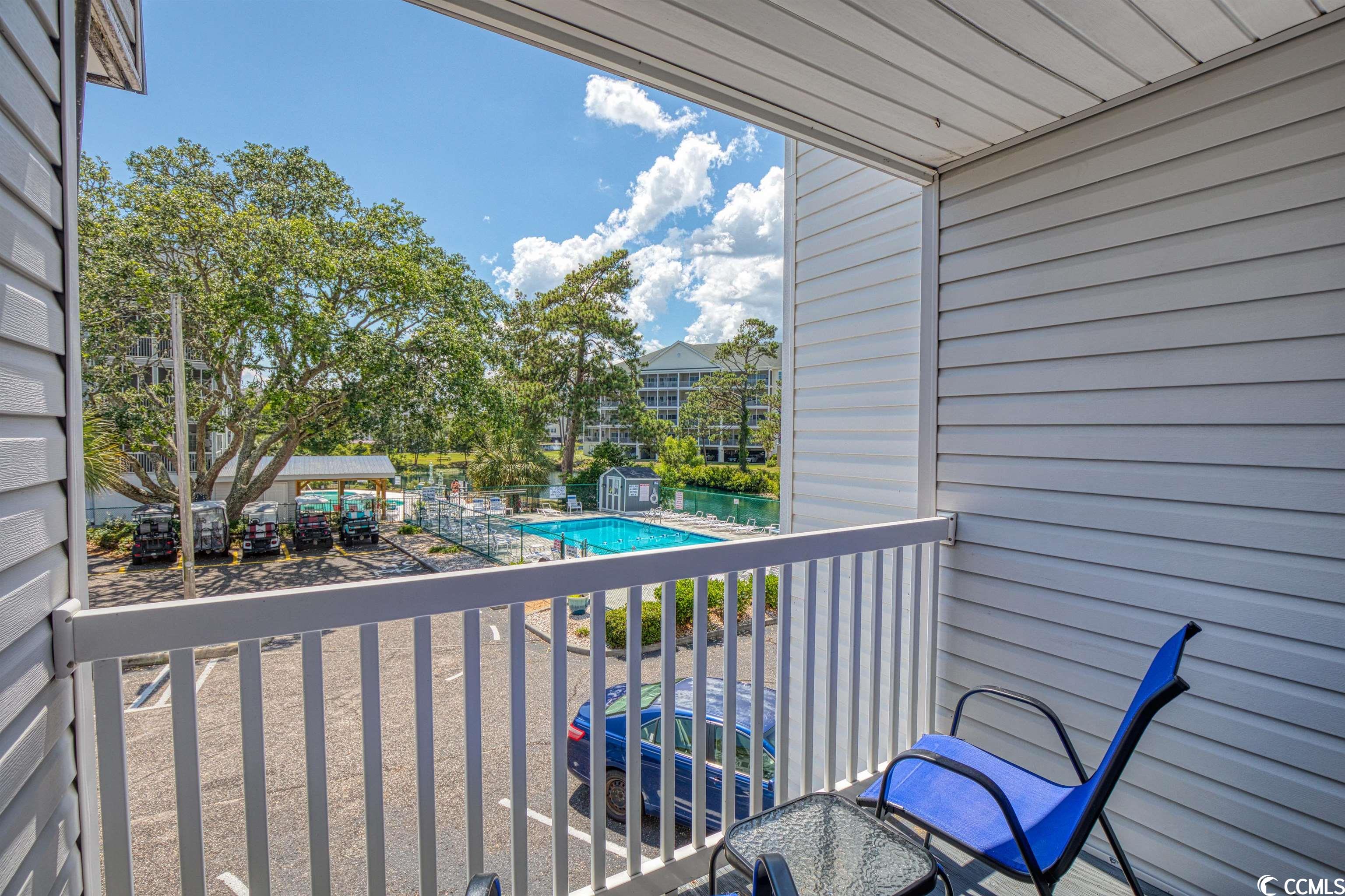 401 N Hillside Dr. Unit: 2L