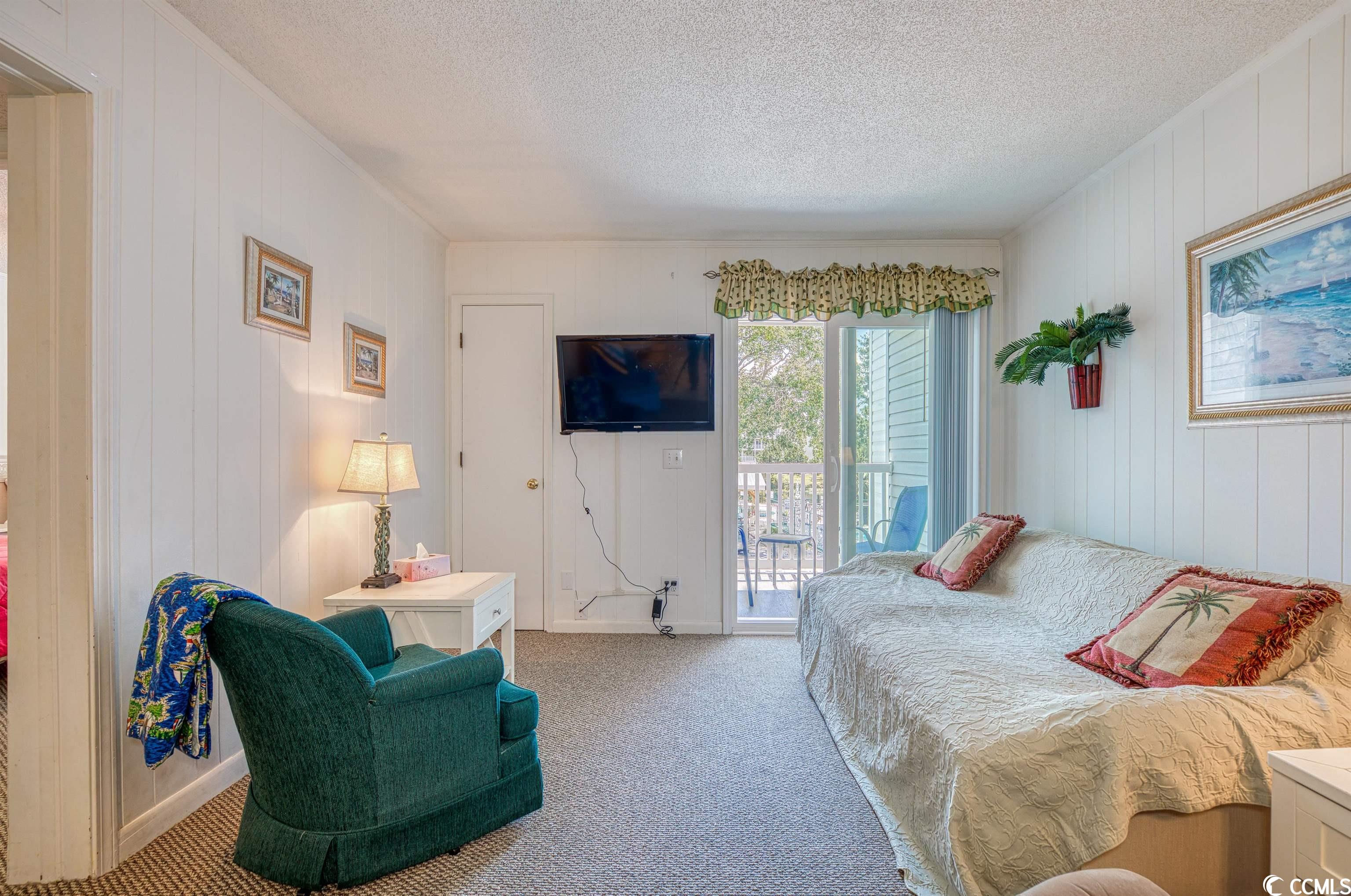 401 N Hillside Dr. Unit: 2L