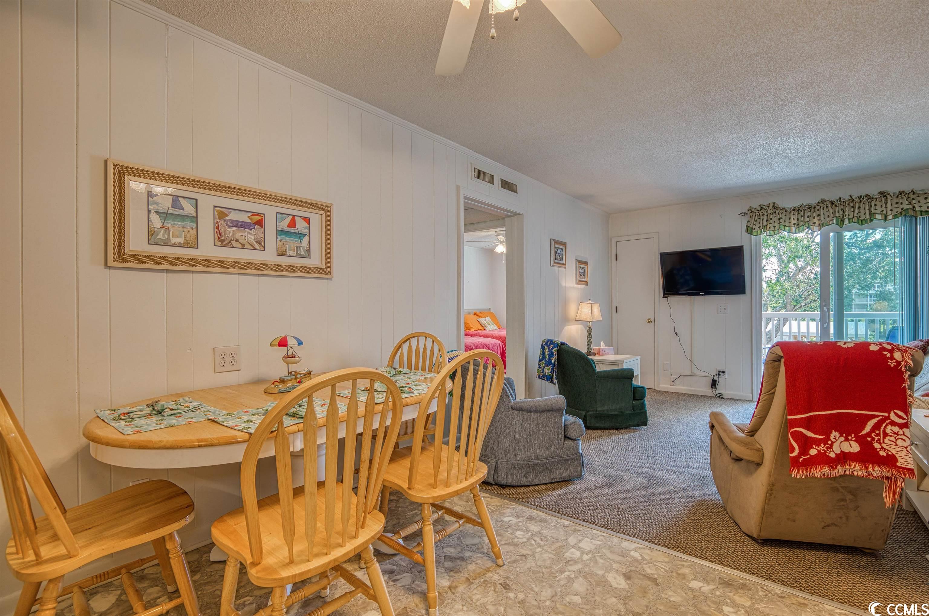 401 N Hillside Dr. Unit: 2L