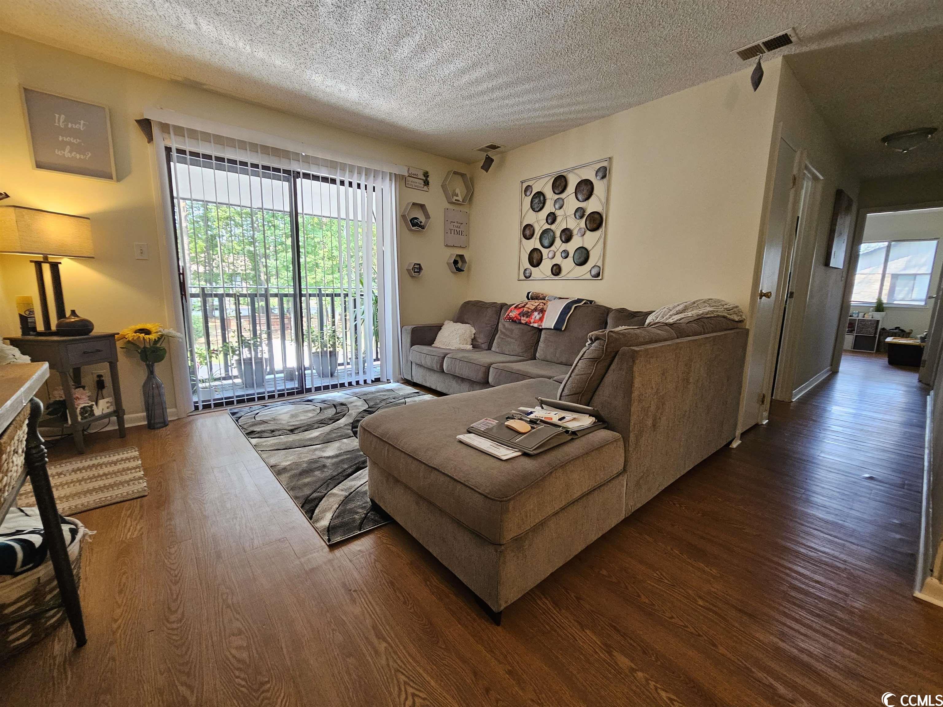 950 Forestbrook Rd. Unit: E5