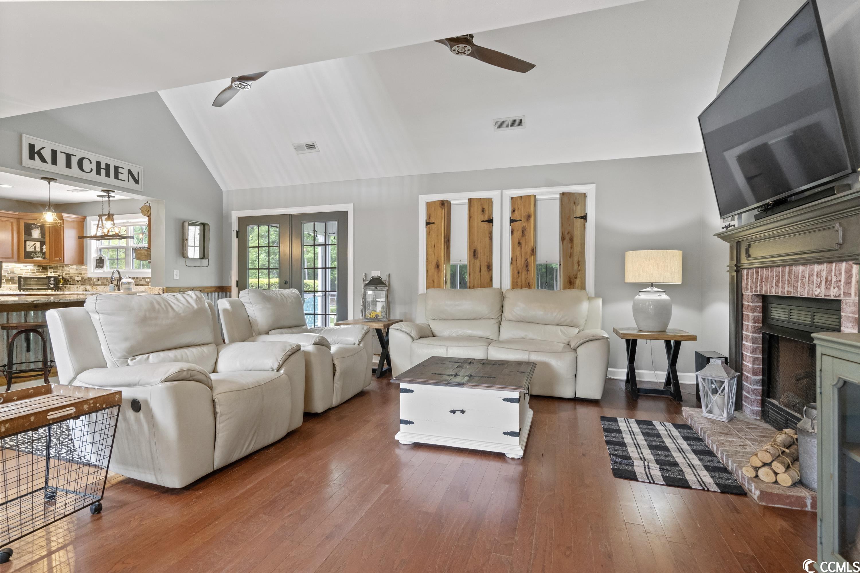 445 Dog Pen Ct.
