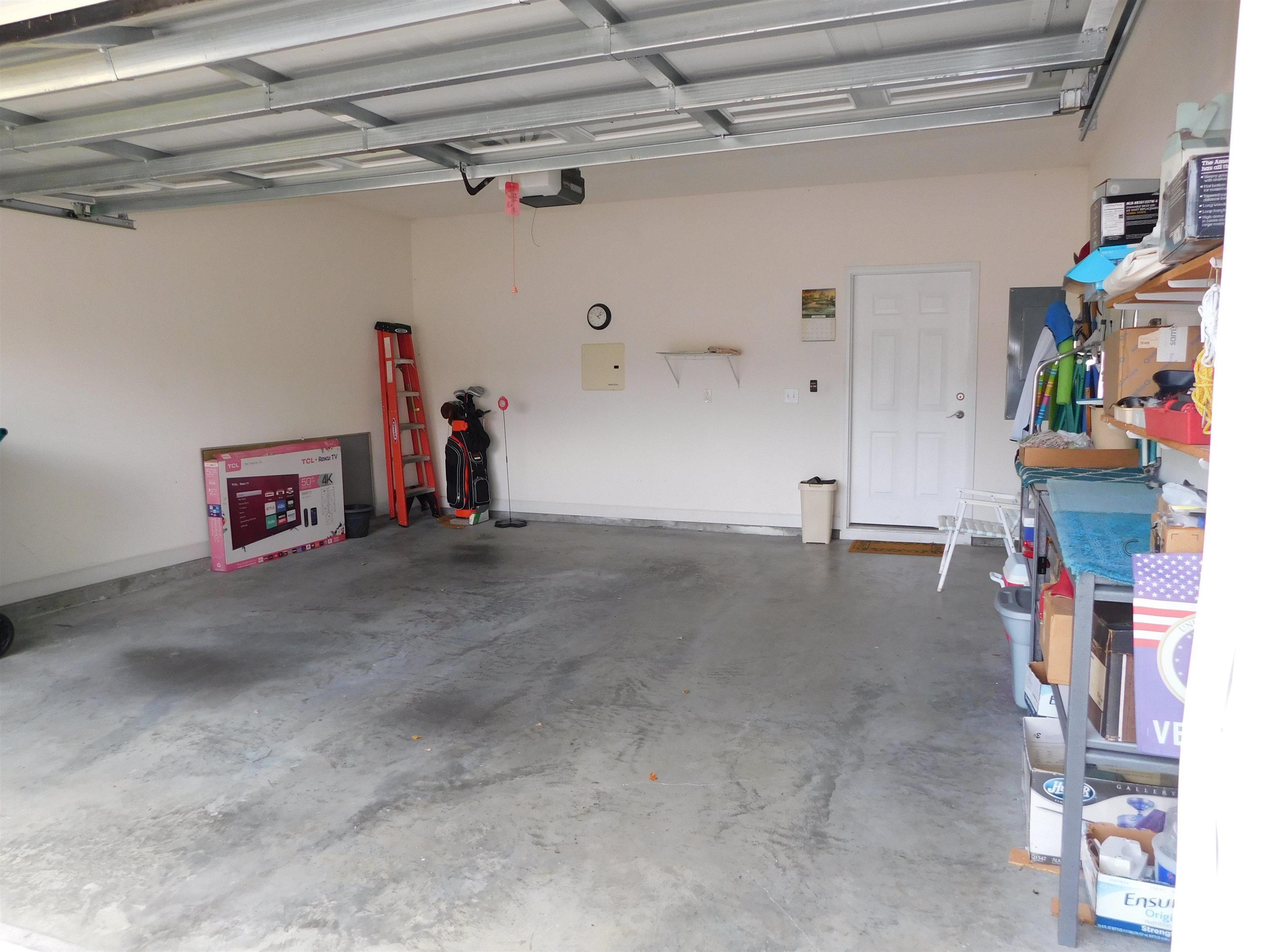 156 Rosewater Loop