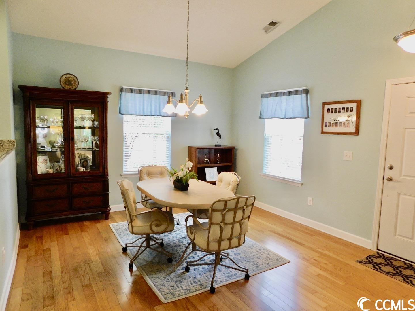 156 Rosewater Loop