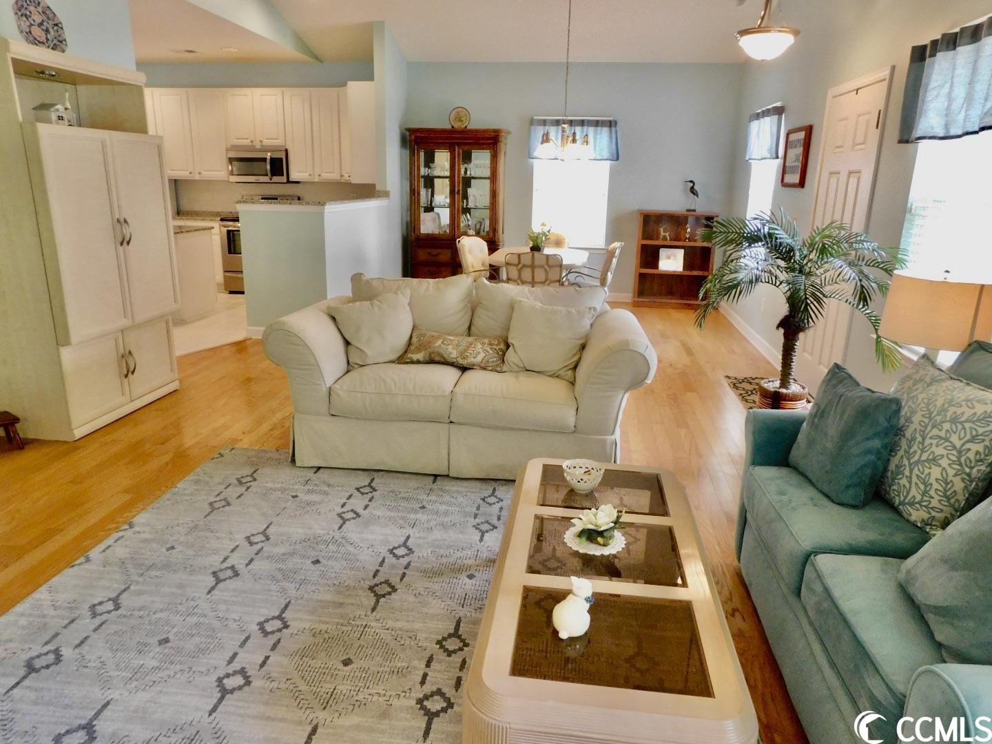 156 Rosewater Loop