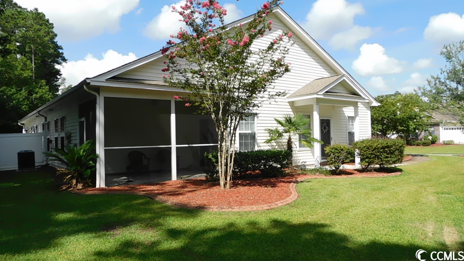156 Rosewater Loop