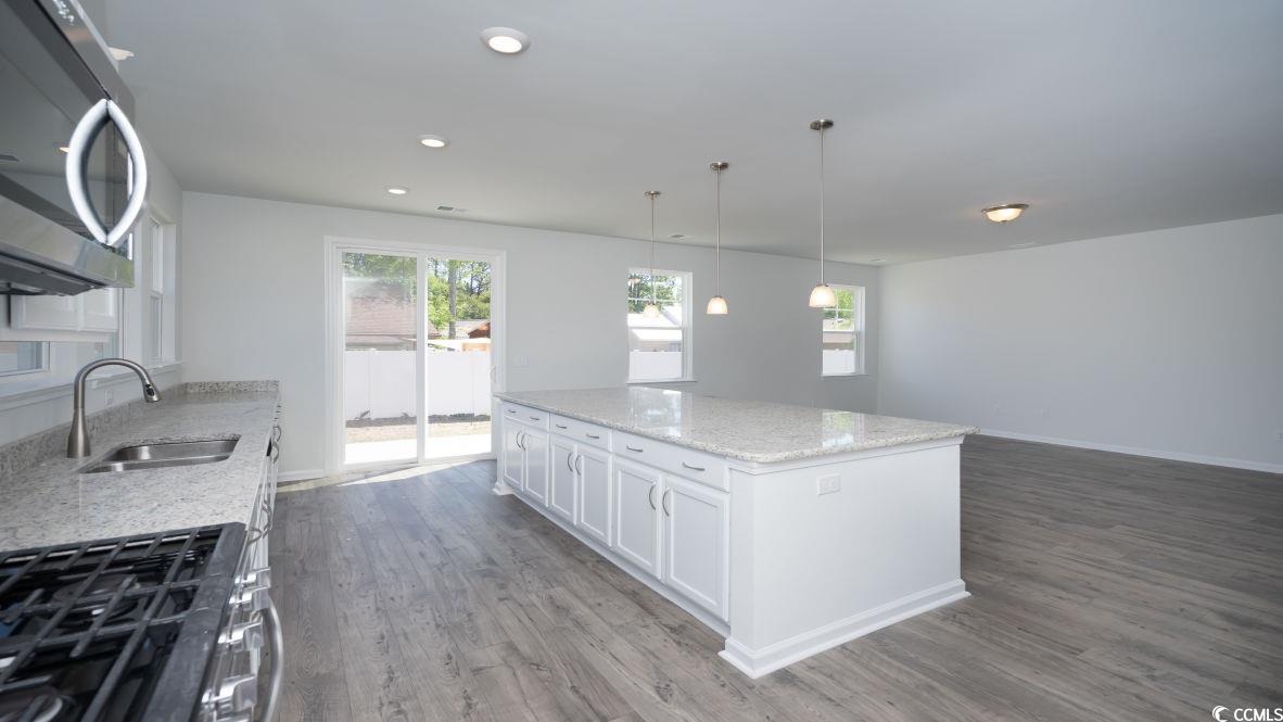 1008 Chester Glen Ct.