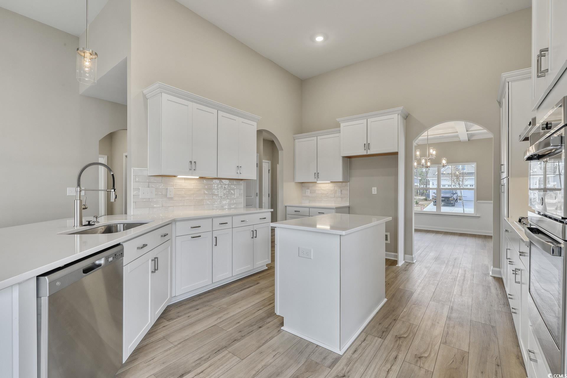 557 Fanciful Way
