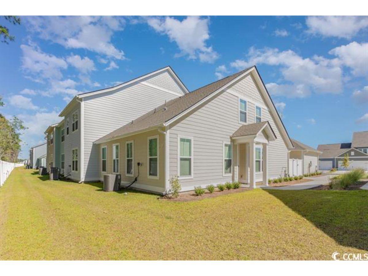 2523 Blue Crane Circle Unit: 103