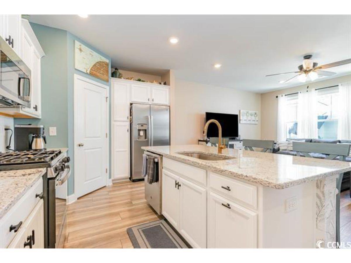 2523 Blue Crane Circle Unit: 103