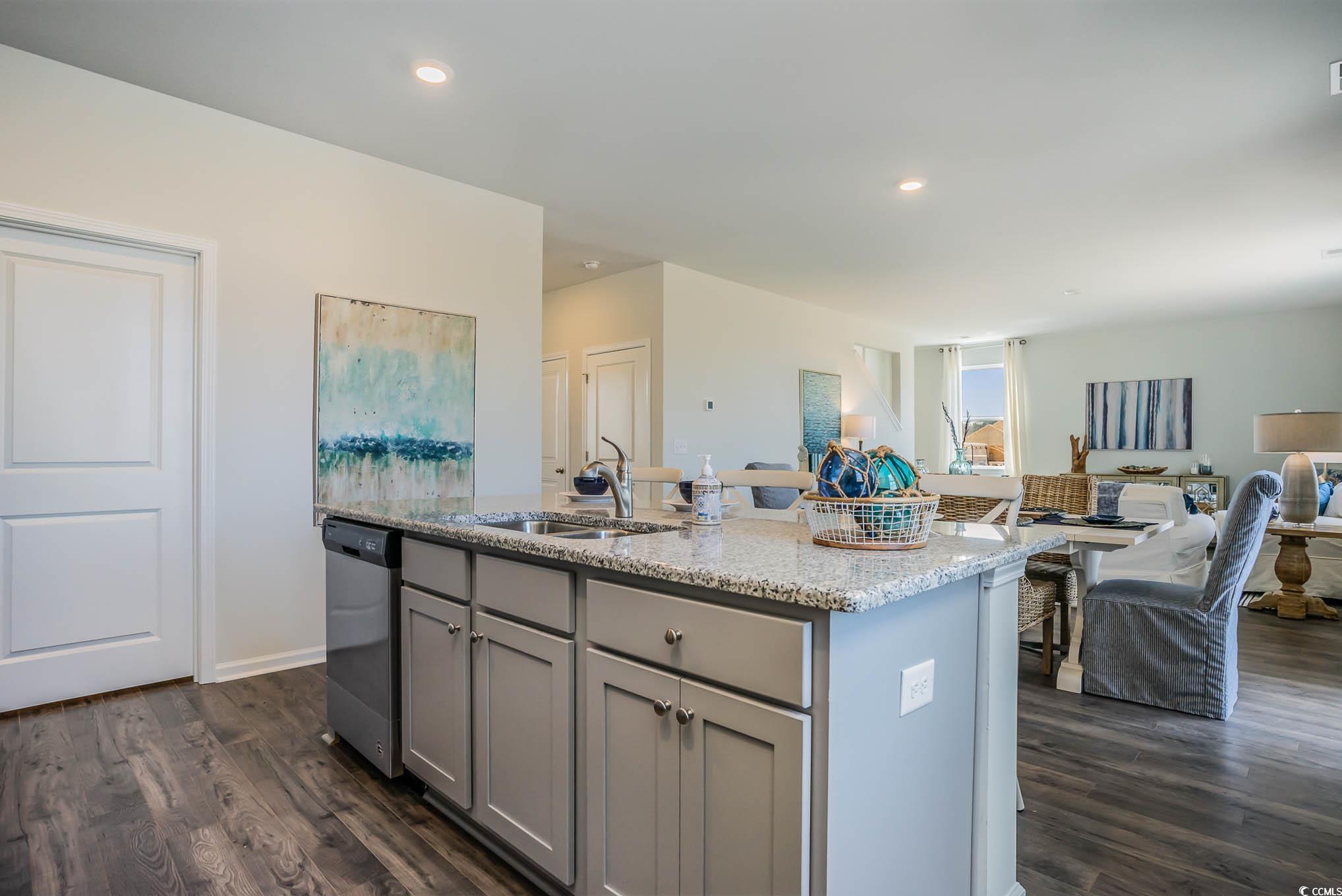 212 Londonshire Dr.