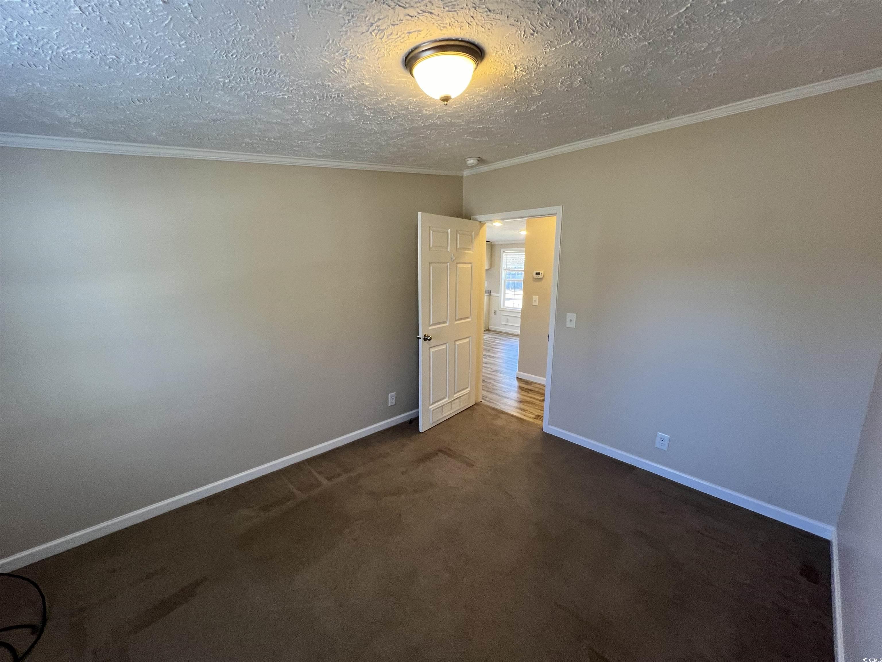 1408 Hyman Ln.