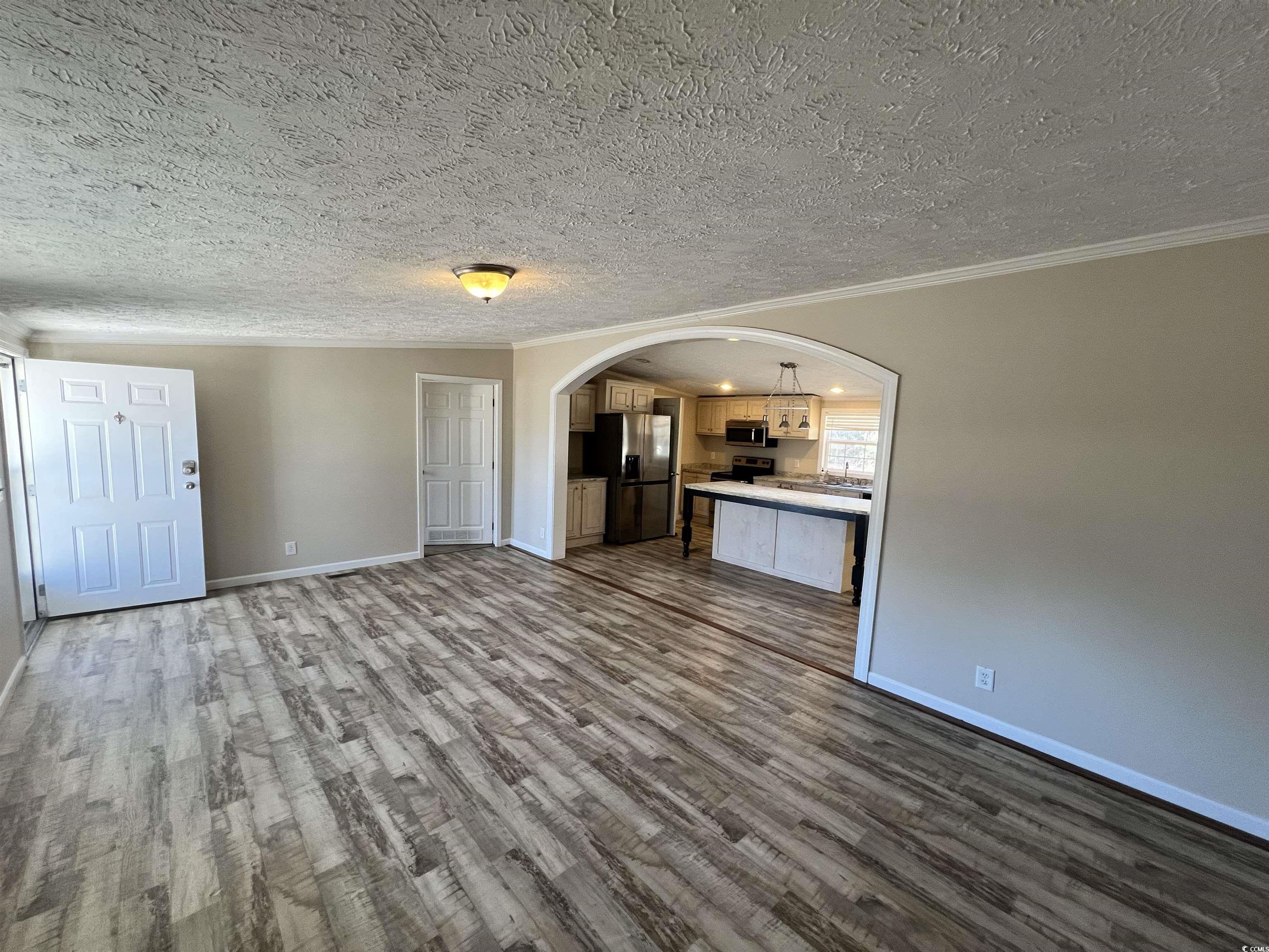 1408 Hyman Ln.