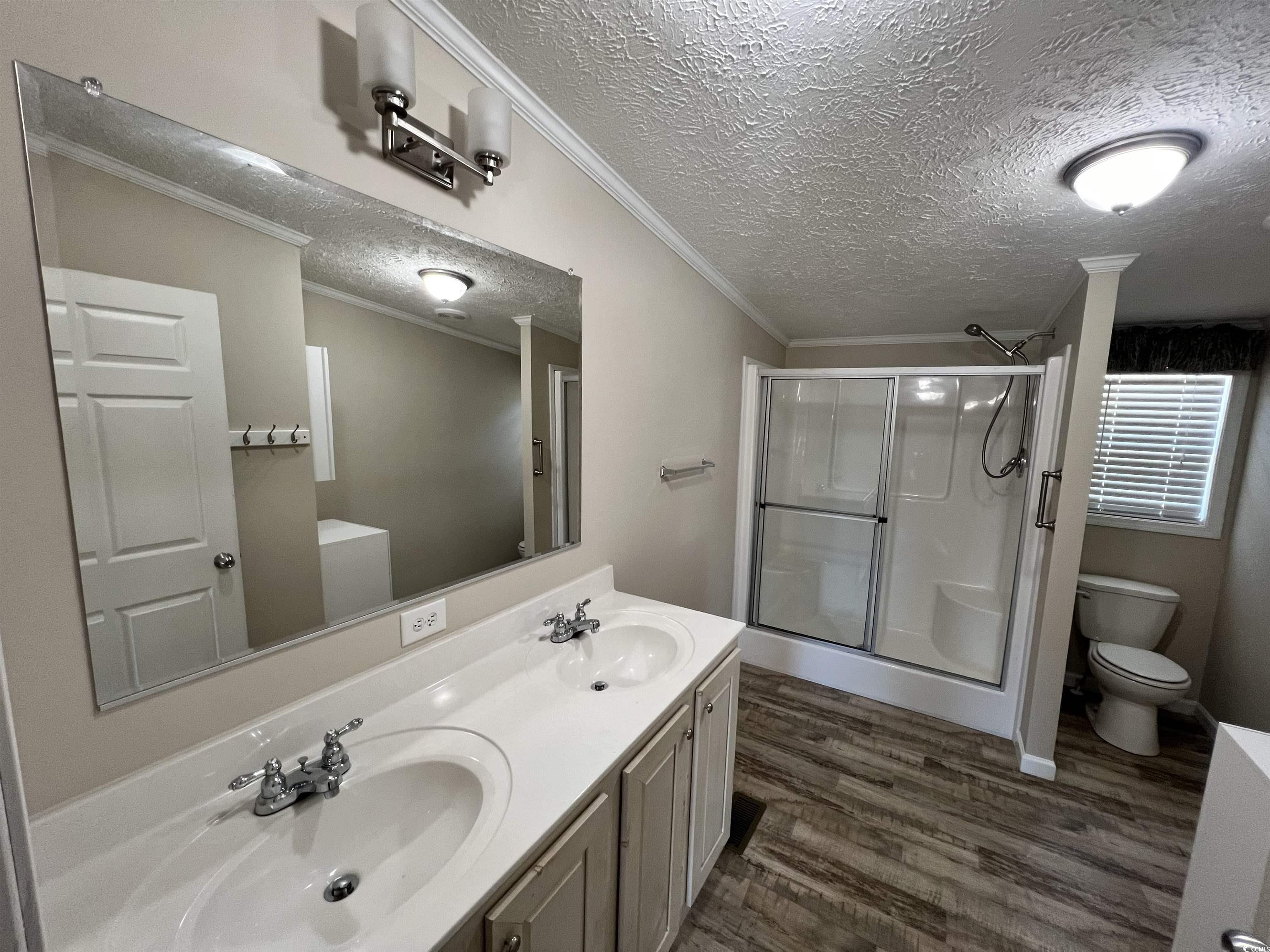 1408 Hyman Ln.