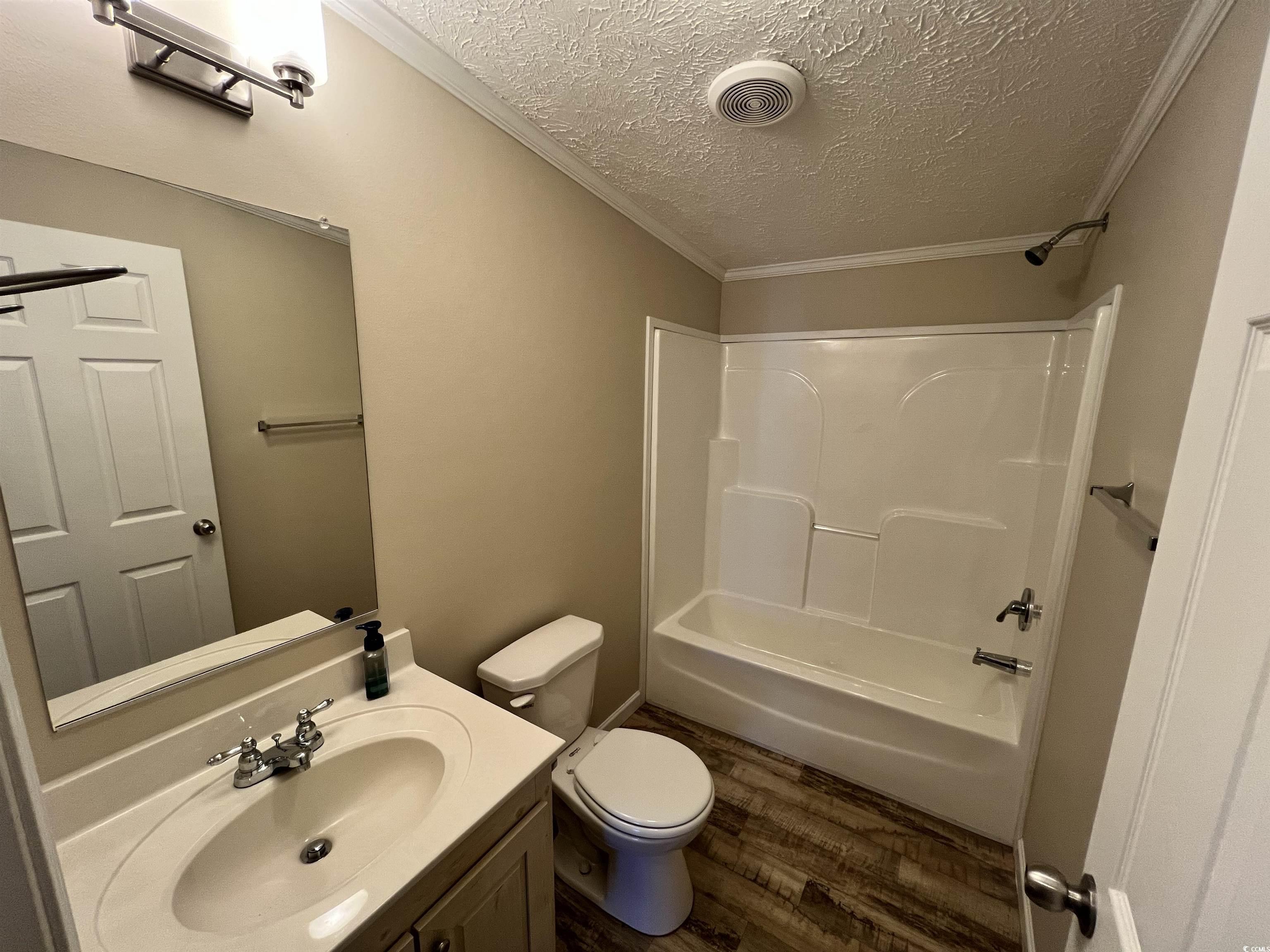 1408 Hyman Ln.