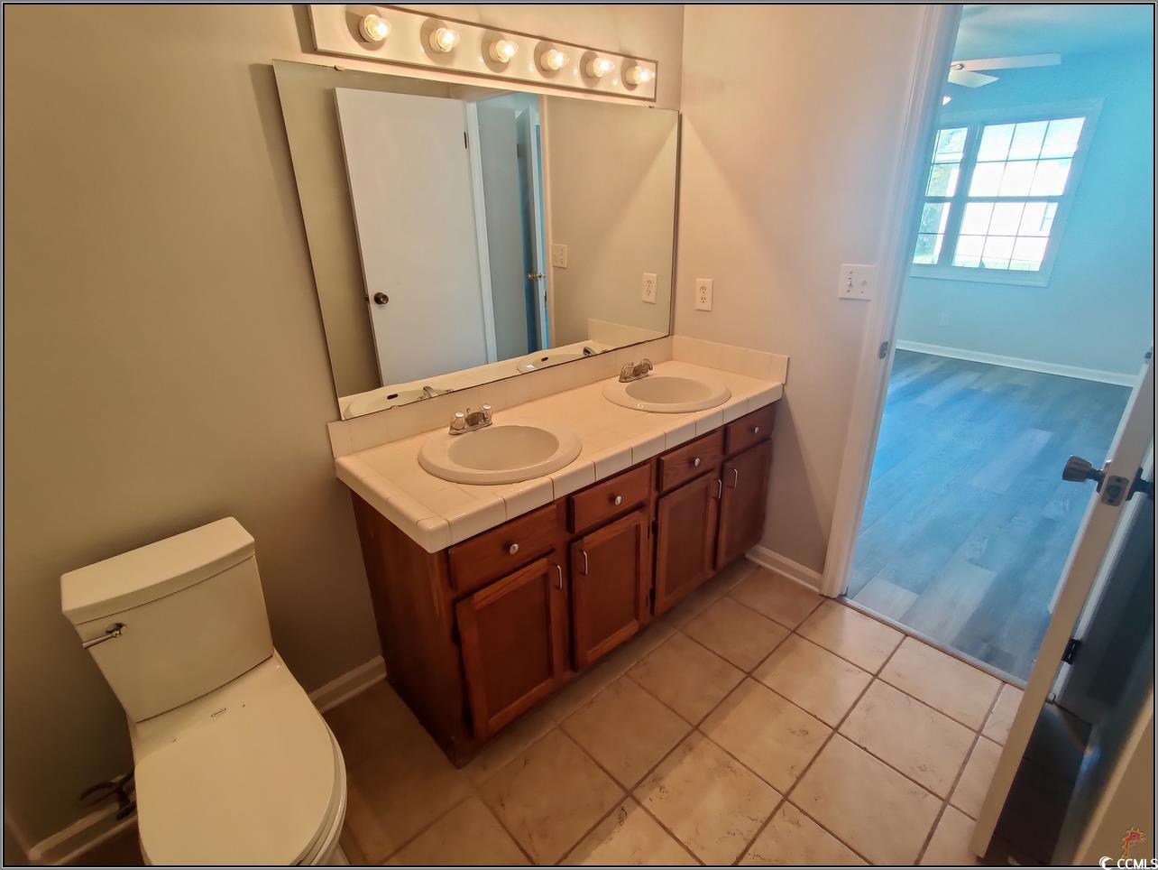 6664 Sweetbriar Trail