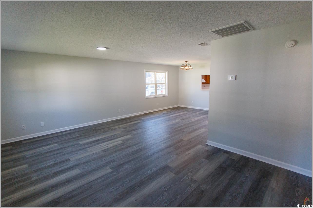 6664 Sweetbriar Trail