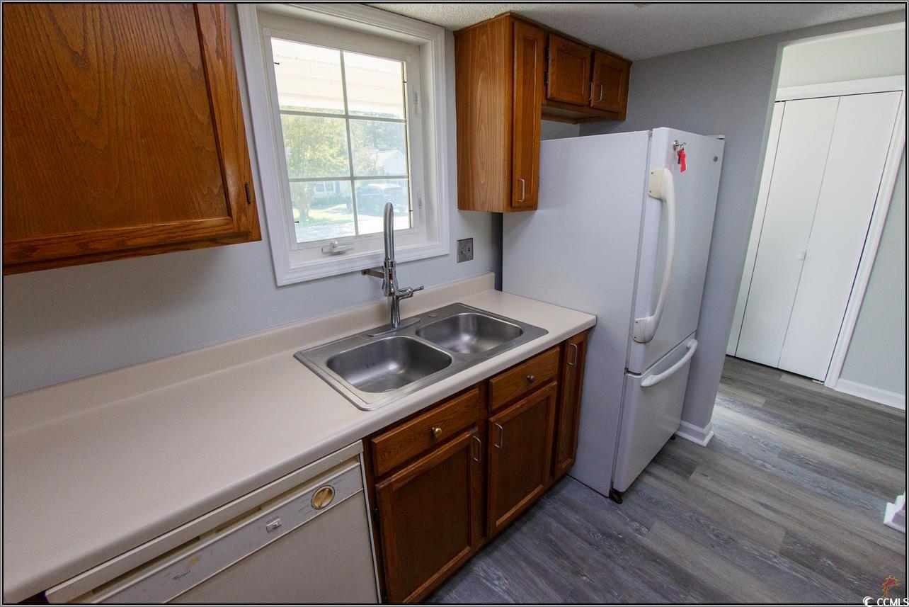 6664 Sweetbriar Trail