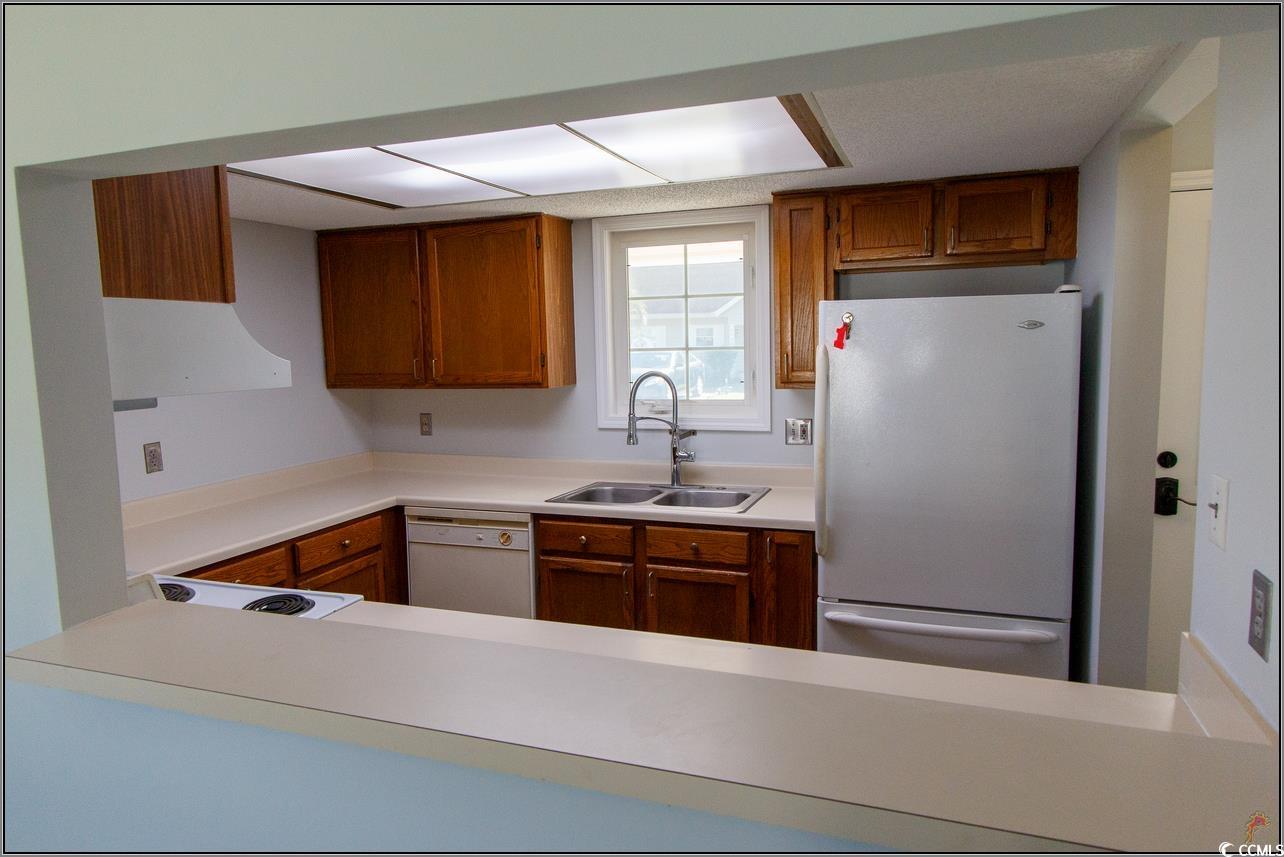 6664 Sweetbriar Trail