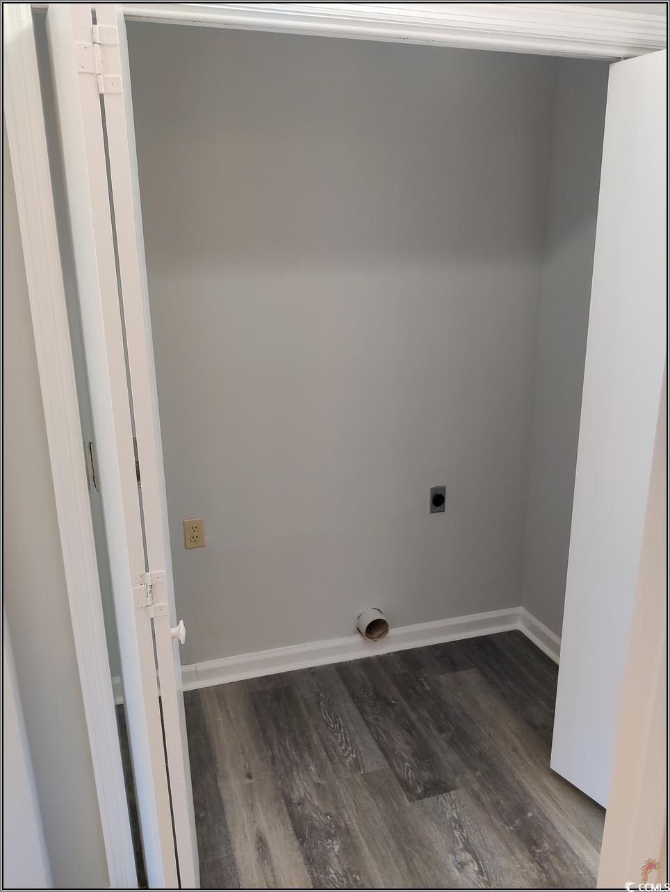 6664 Sweetbriar Trail