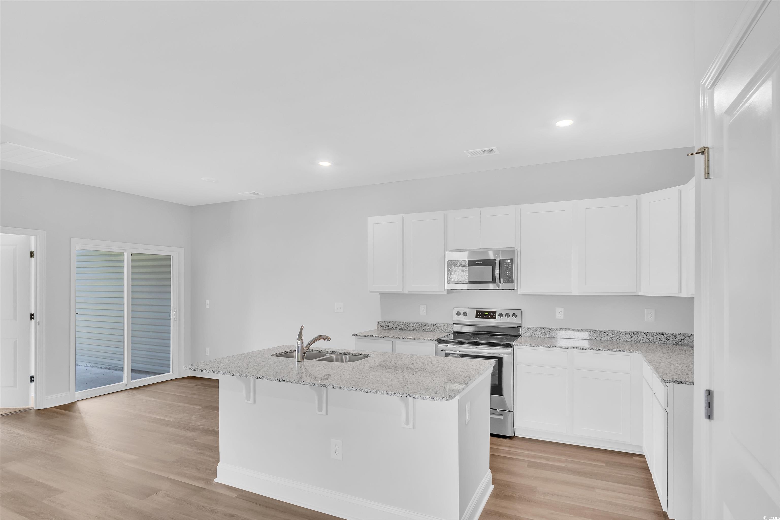 472 Waterend Dr. Unit: 5