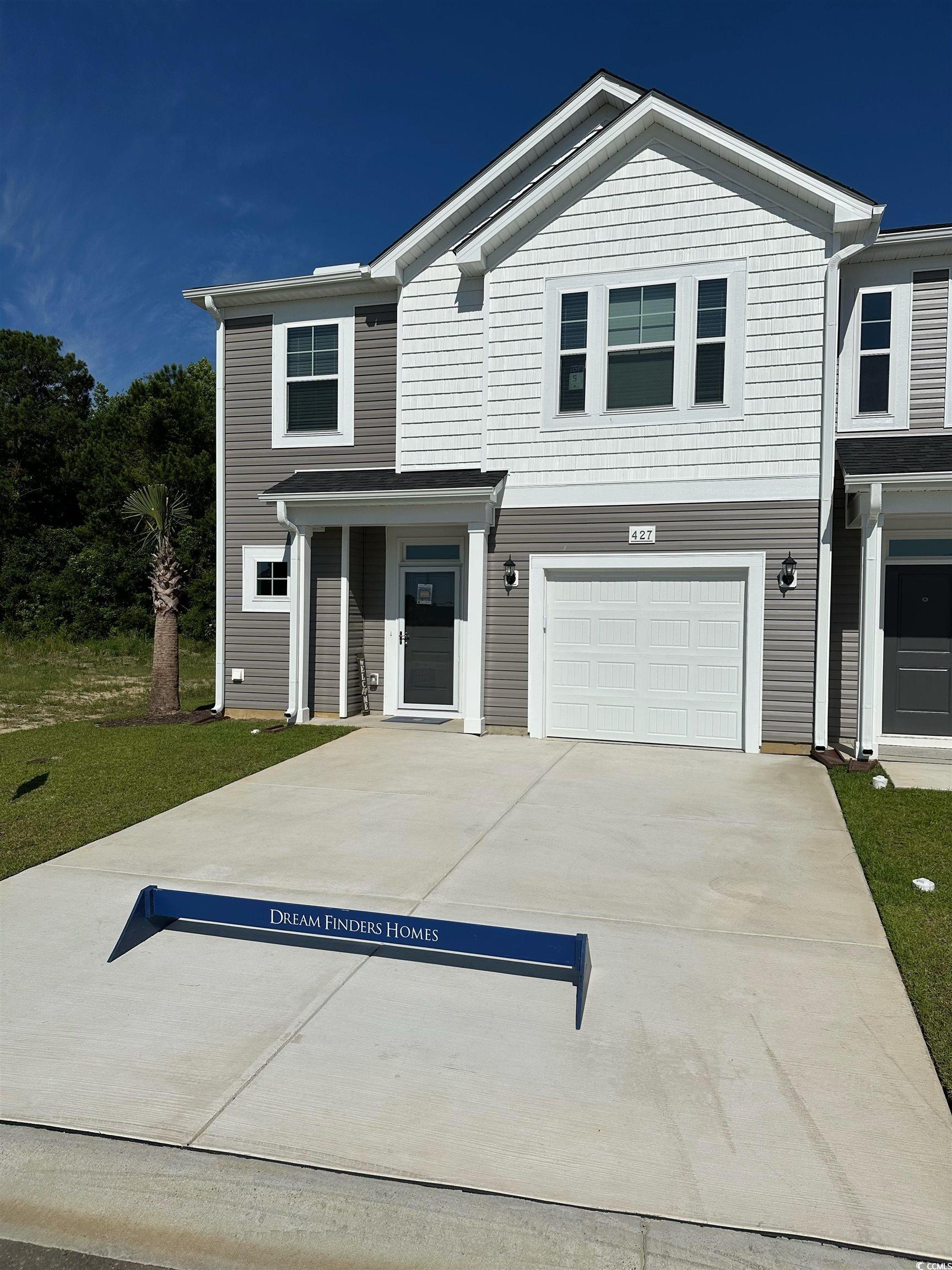 472 Waterend Dr. Unit: 5