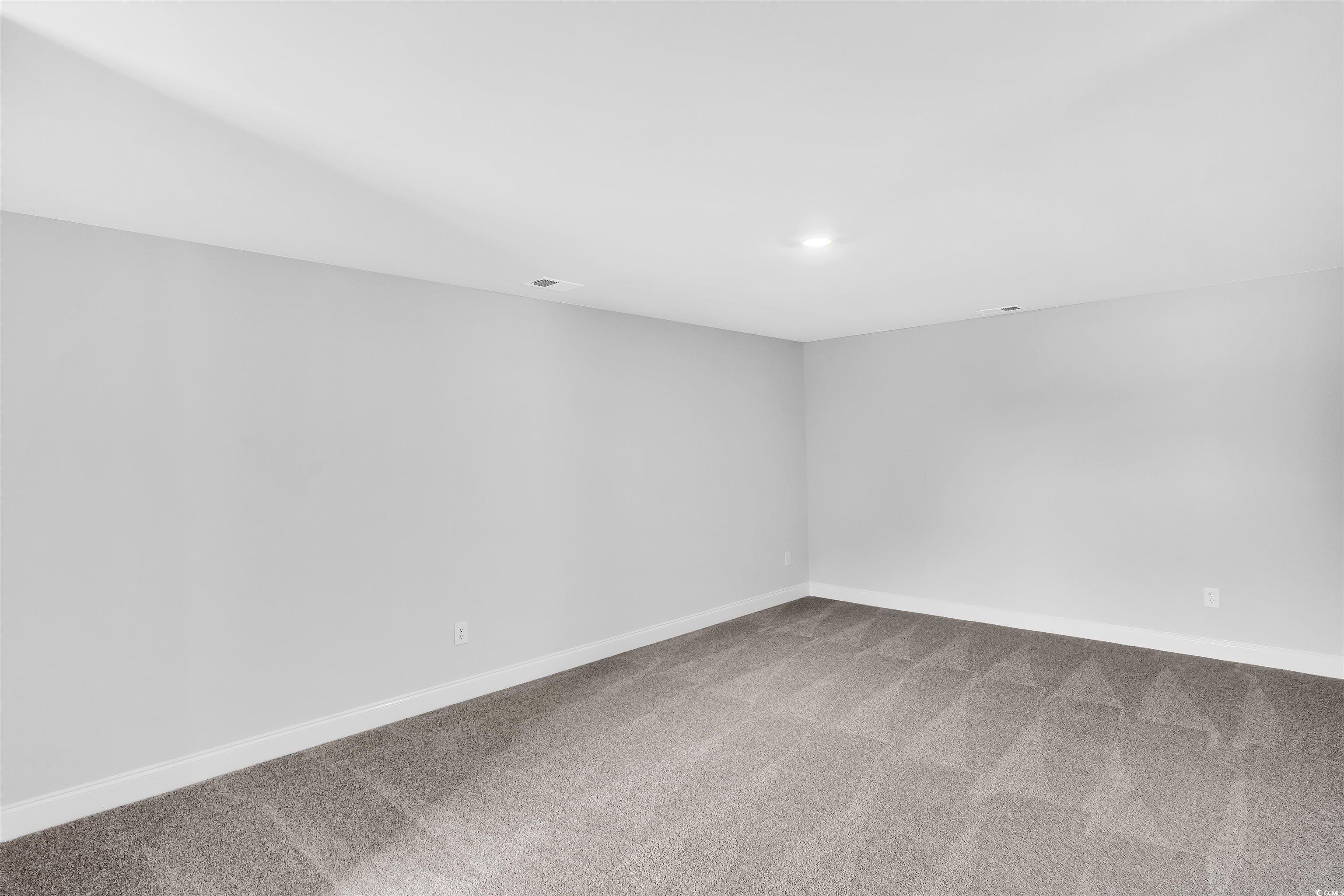 472 Waterend Dr. Unit: 5