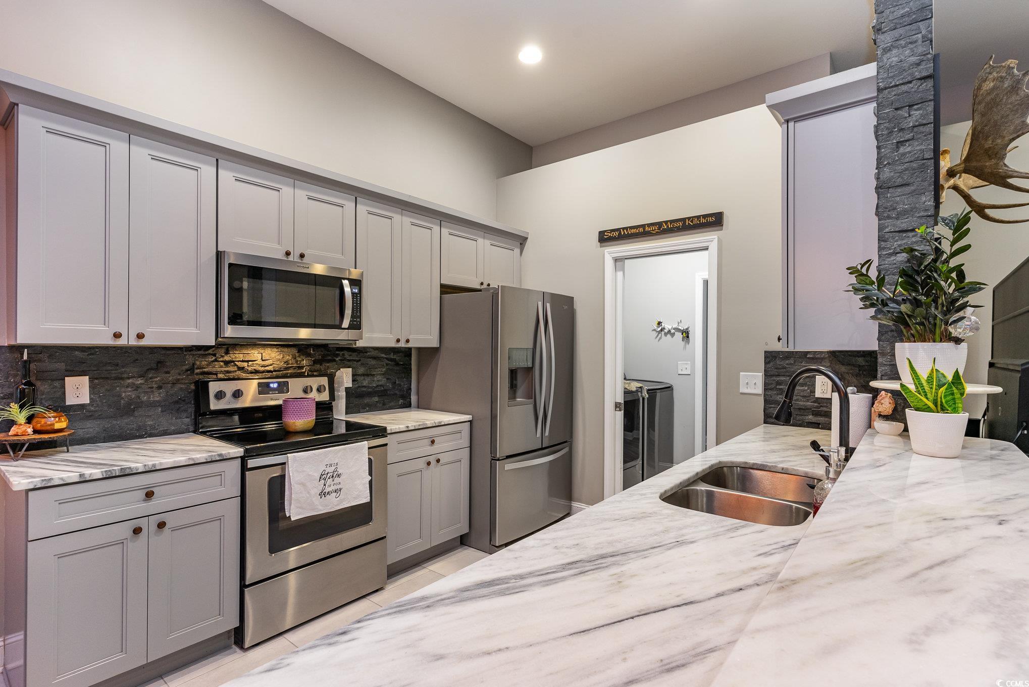 3912 Mallard Circle