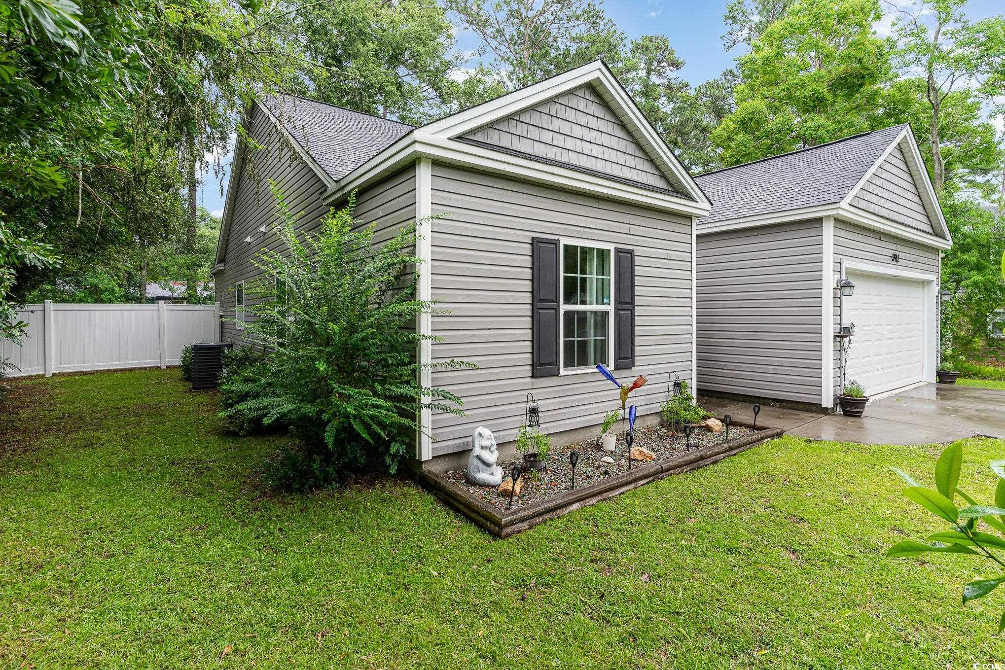 3912 Mallard Circle