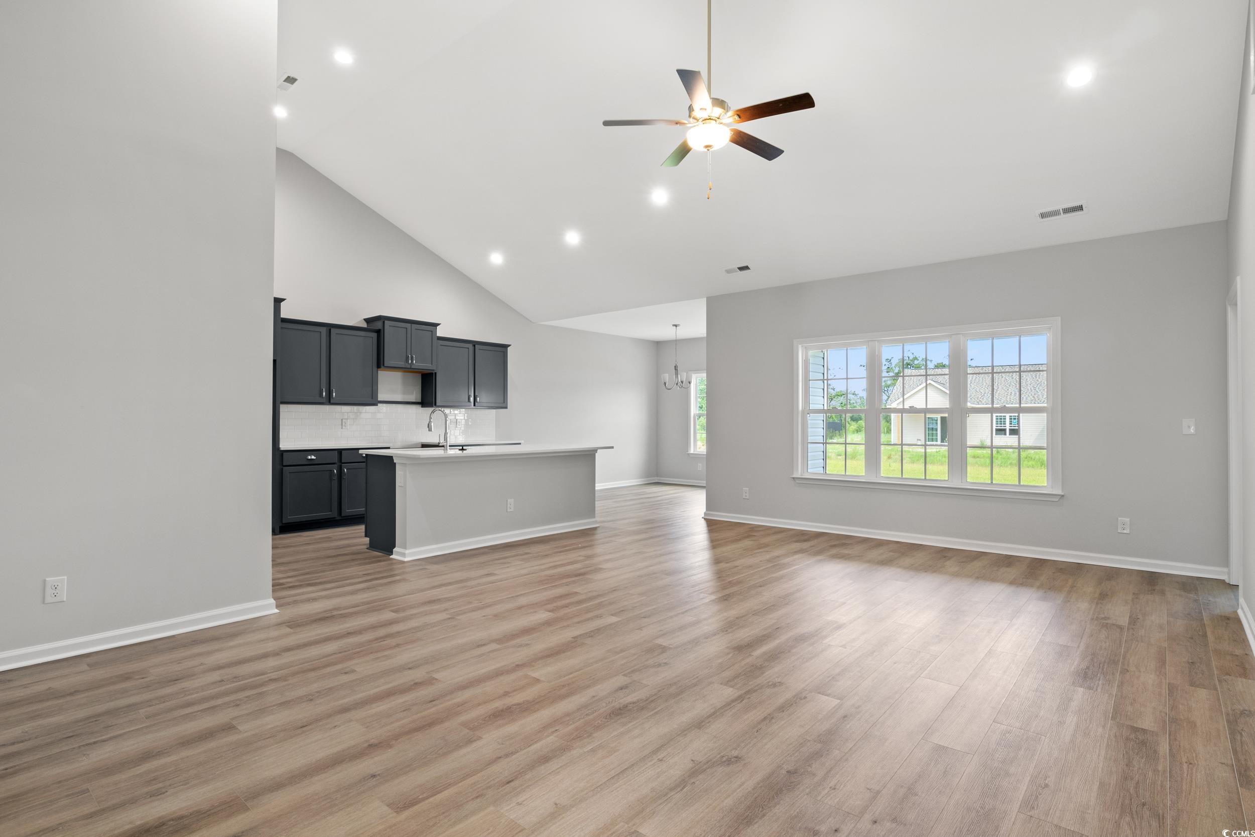 728 Chestnut Farms Dr.